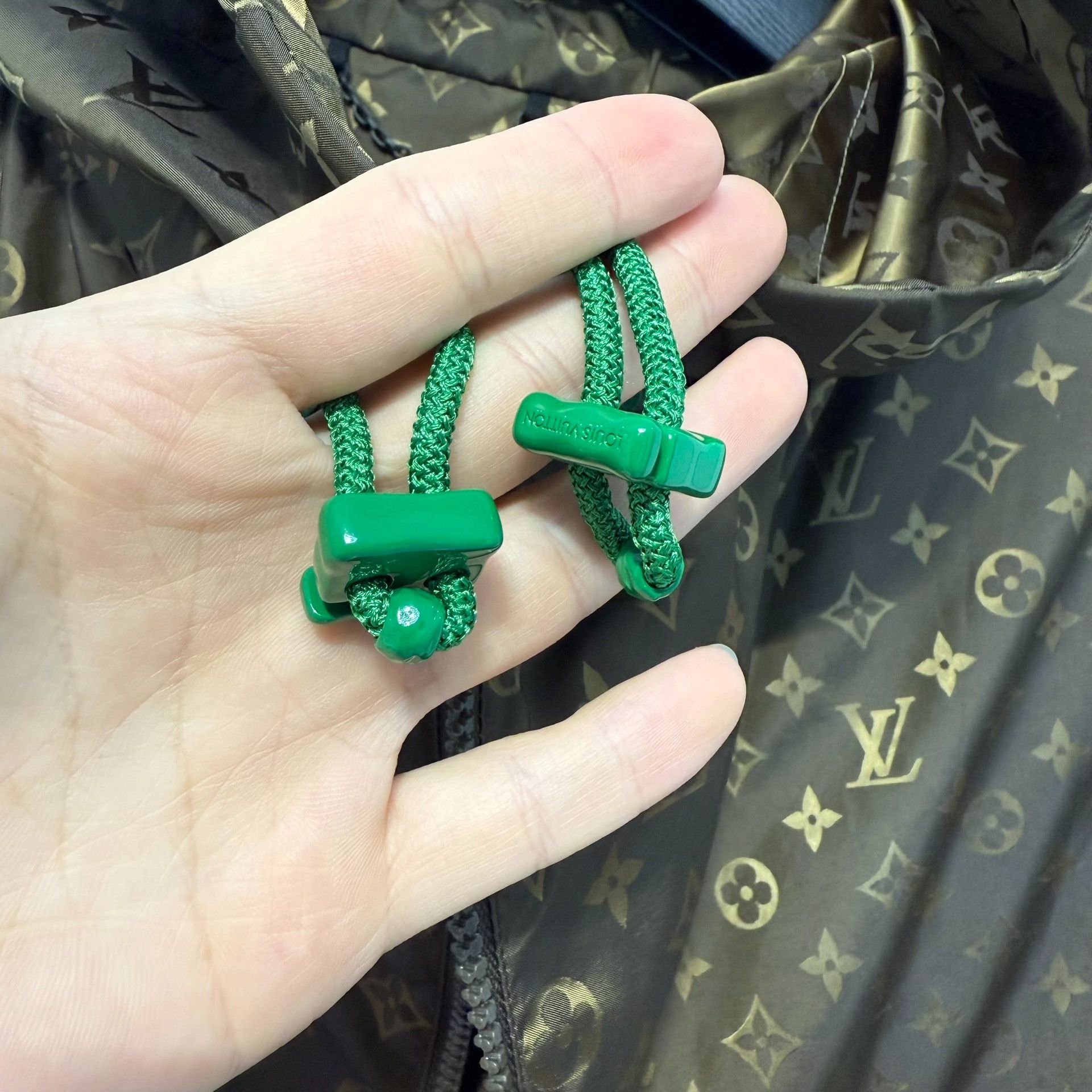 Louis Vuitton Louis Vuitton Tourist vs Purist Monogram Jacket Size 48 Size US M / EU 48-50 / 2 - 9 Thumbnail