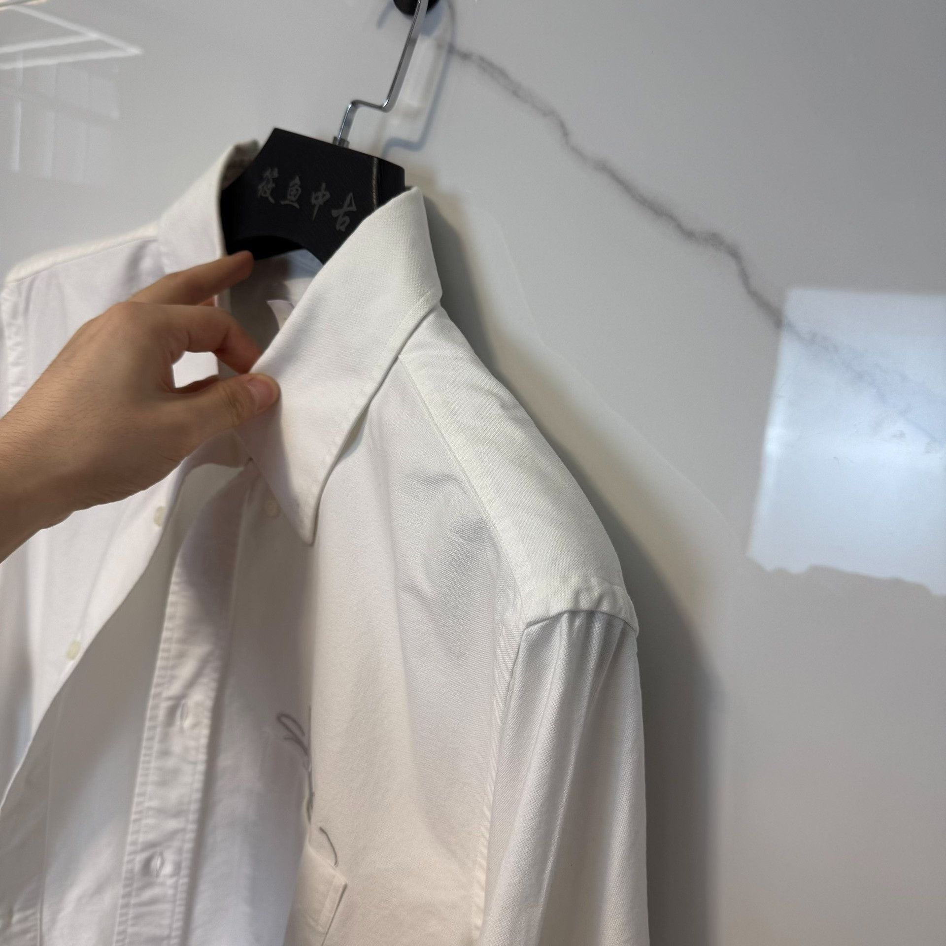 Thom Browne Thom Browne Fish Embroidery Button Up Shirt Size 4 Size US XL / EU 56 / 4 - 10 Thumbnail
