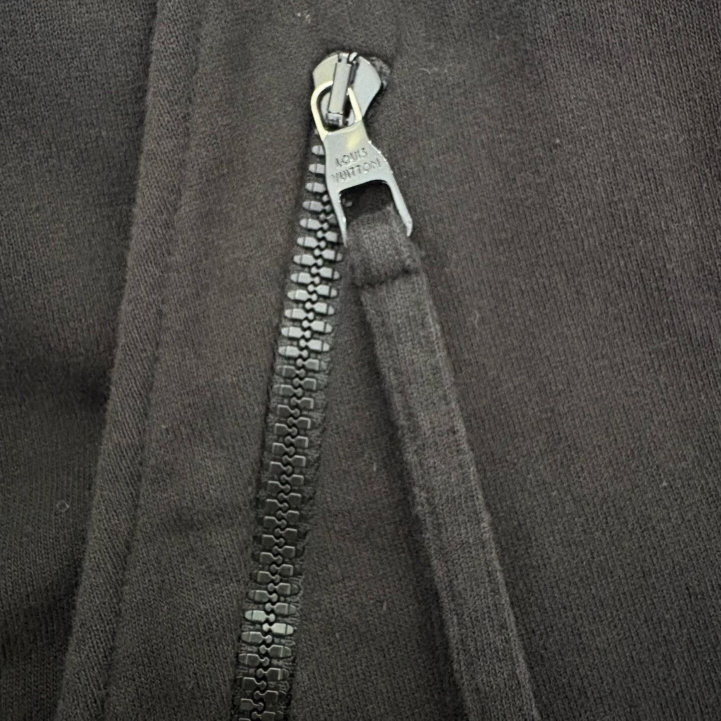 Louis Vuitton Louis Vuitton Tactical Vest Sweatshirt Size XL Size US XL / EU 56 / 4 - 8 Thumbnail