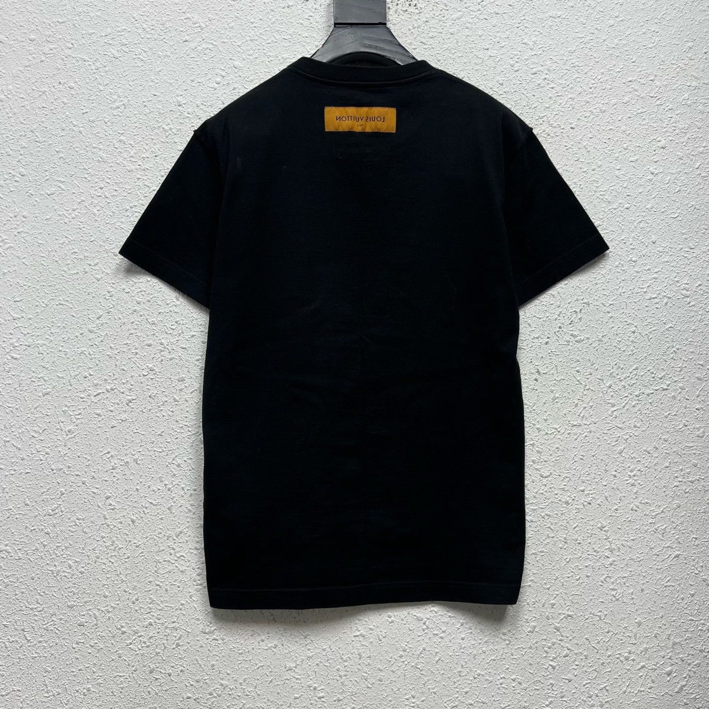 Louis Vuitton Louis Vuitton Hand Gesture Logo T-Shirt XS Size US XS / EU 42 / 0 - 3 Thumbnail