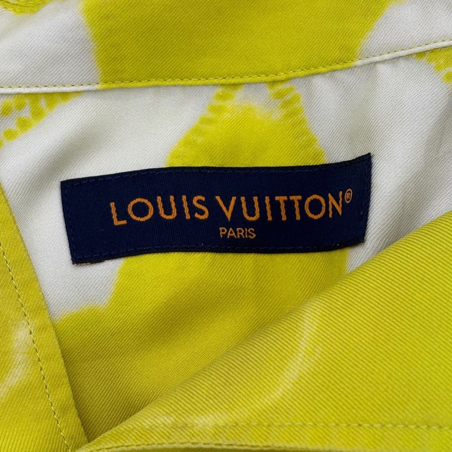 Louis Vuitton Louis Vuitton Tie-Dye Silk Shirt Size XS Size US XS / EU 42 / 0 - 4 Thumbnail