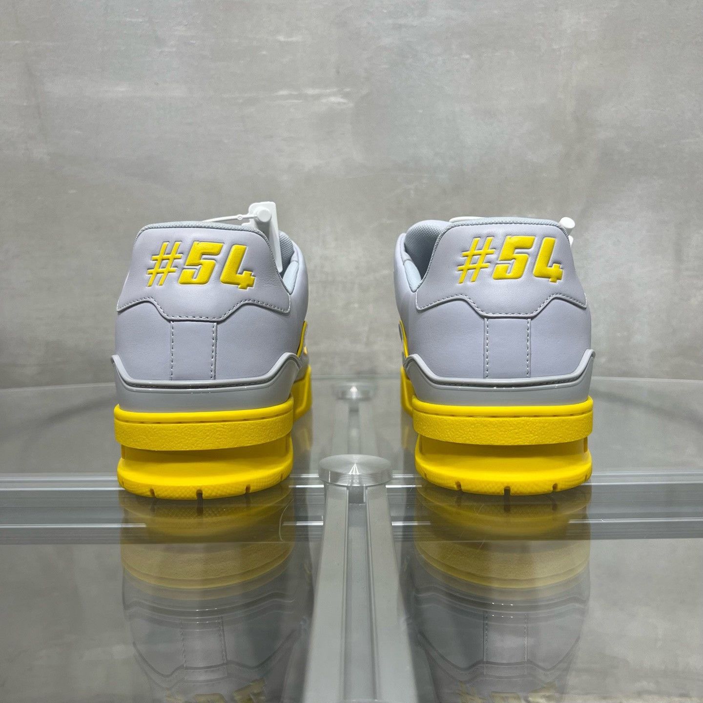 Louis Vuitton Louis Vuitton LV Trainer Monogram Sneakers Size 10 Size US 10 / EU 43 - 7 Thumbnail
