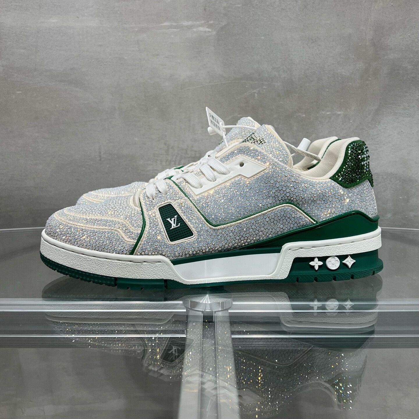 Louis Vuitton Louis Vuitton Crystal Trainer Low-Top Sneakers Size 8.5 Size US 8.5 / EU 41-42 - 4 Thumbnail