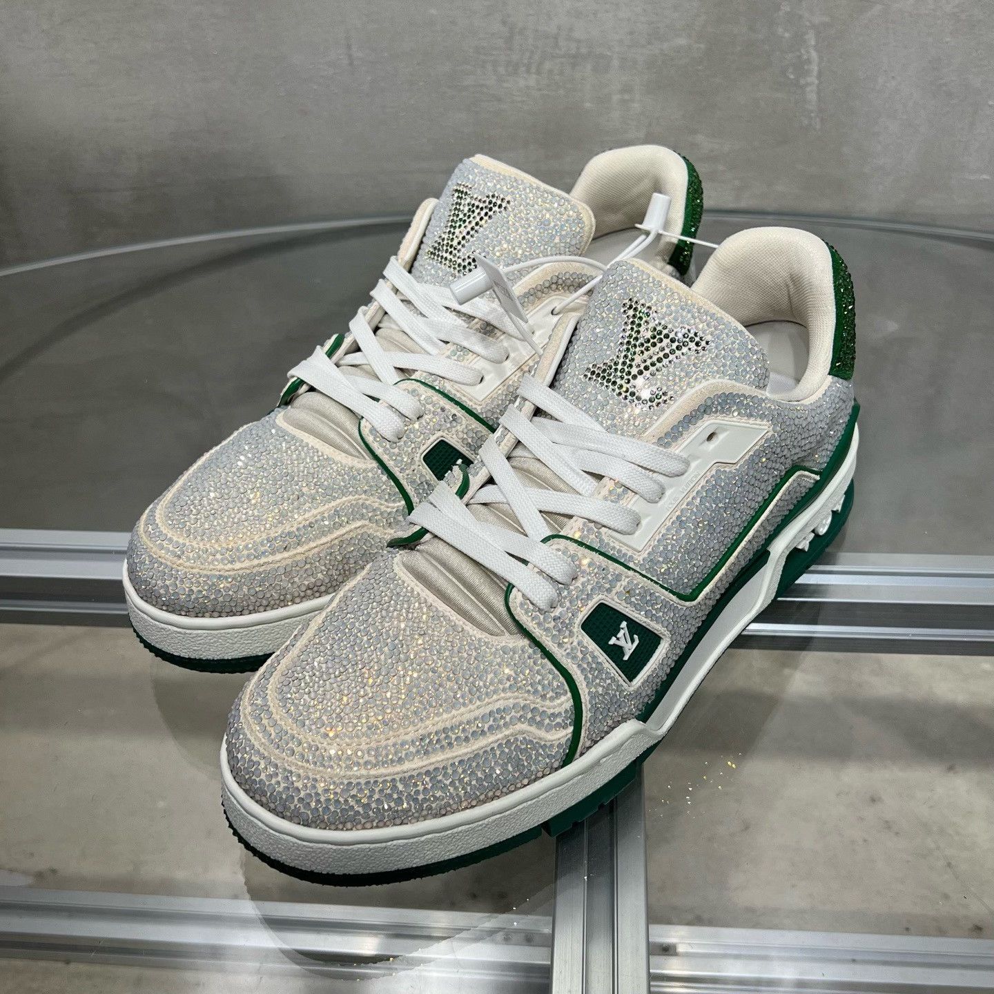 Louis Vuitton Louis Vuitton Crystal Trainer Low-Top Sneakers Size 8.5 Size US 8.5 / EU 41-42 - 2 Thumbnail