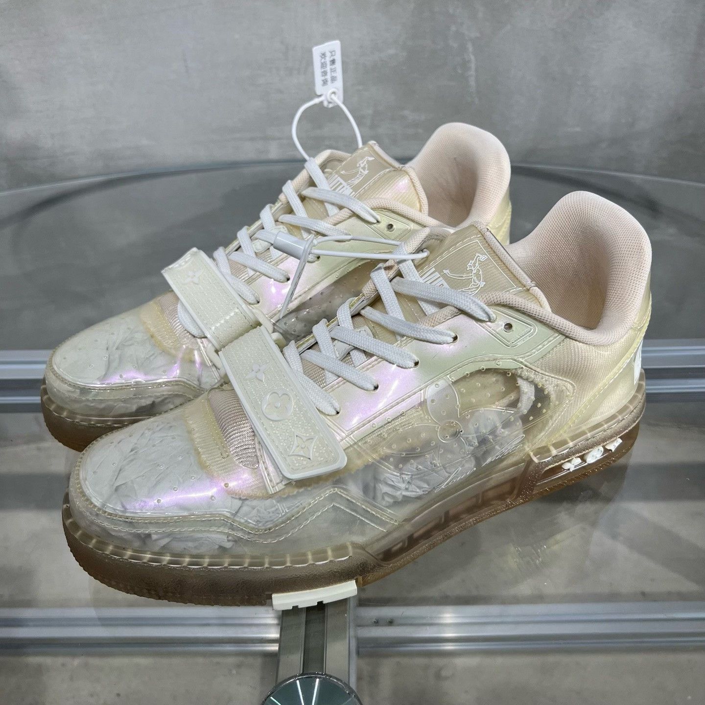 Louis Vuitton Louis Vuitton Translucent Trainer Sneakers US 8 Size US 8 / EU 41 - 2 Thumbnail