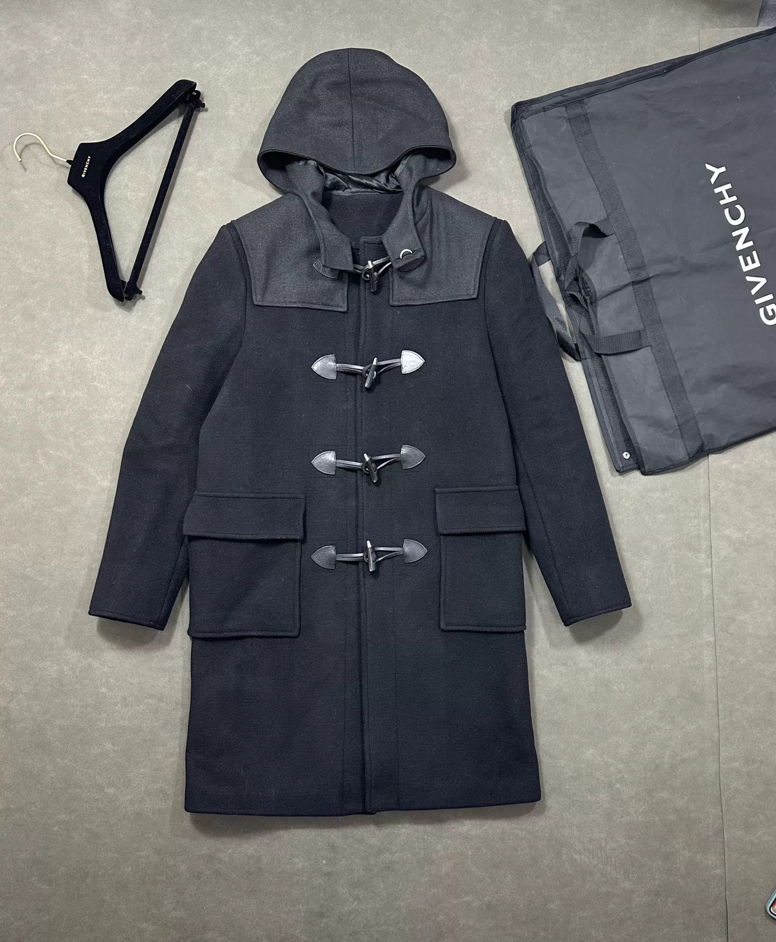 Givenchy Givenchy Wool Hooded Duffle Coat Size M Size US M / EU 48-50 / 2 - 2 Thumbnail