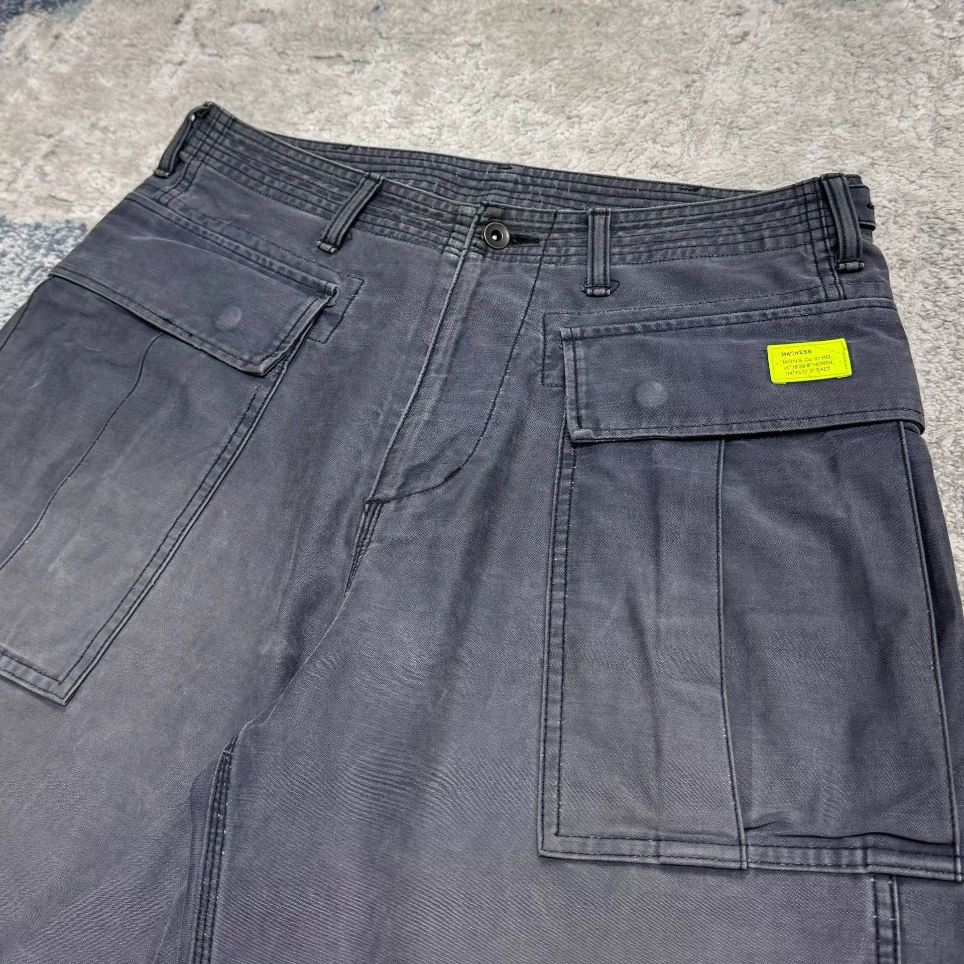 Madness MADNESS Patch Cargo Shorts Size M Size US 32 / EU 48 - 4 Thumbnail