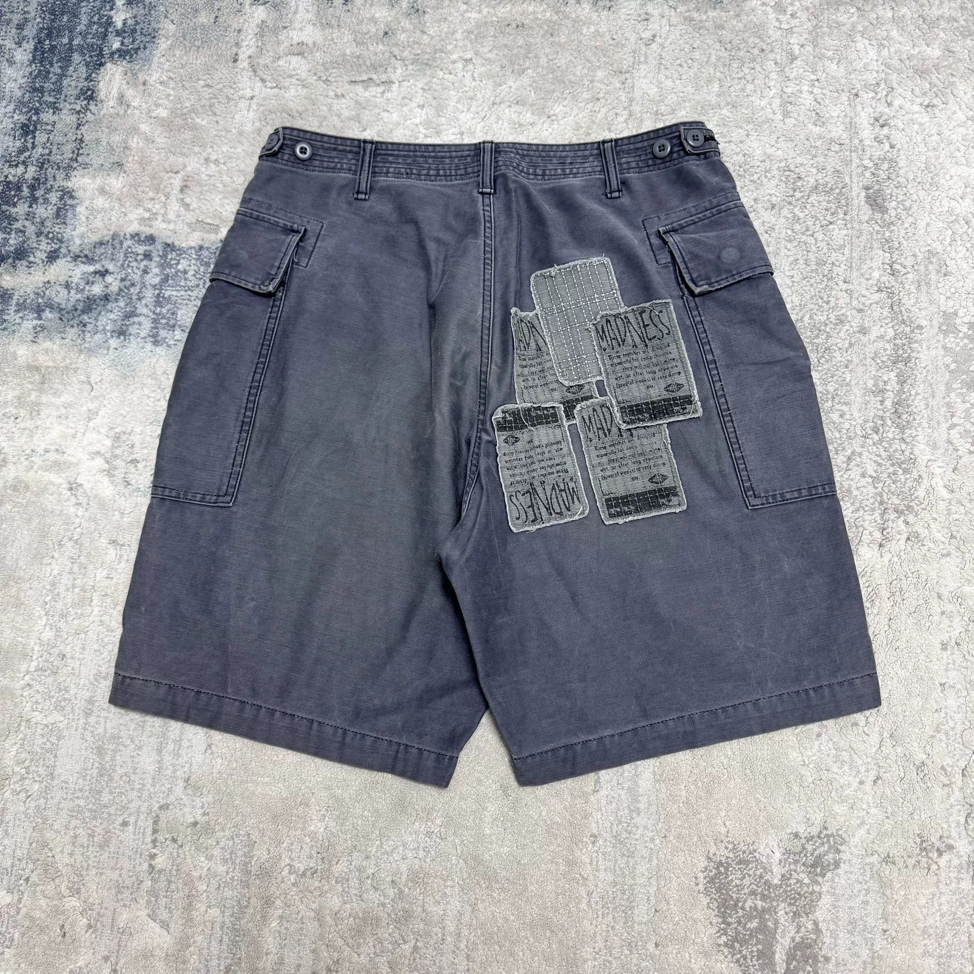 Madness MADNESS Patch Cargo Shorts Size M Size US 32 / EU 48 - 3 Thumbnail