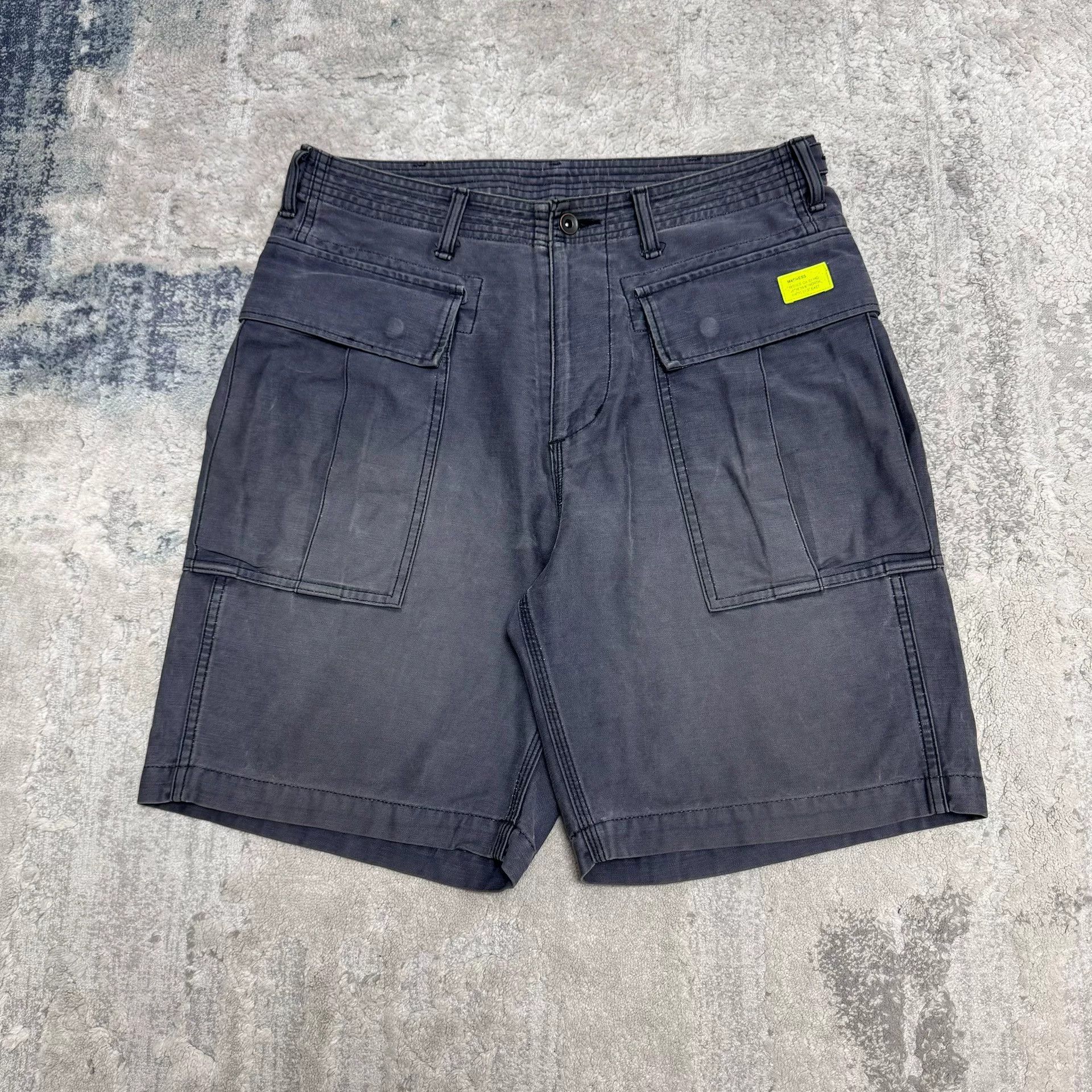 Madness MADNESS Patch Cargo Shorts Size M Size US 32 / EU 48 - 2 Thumbnail