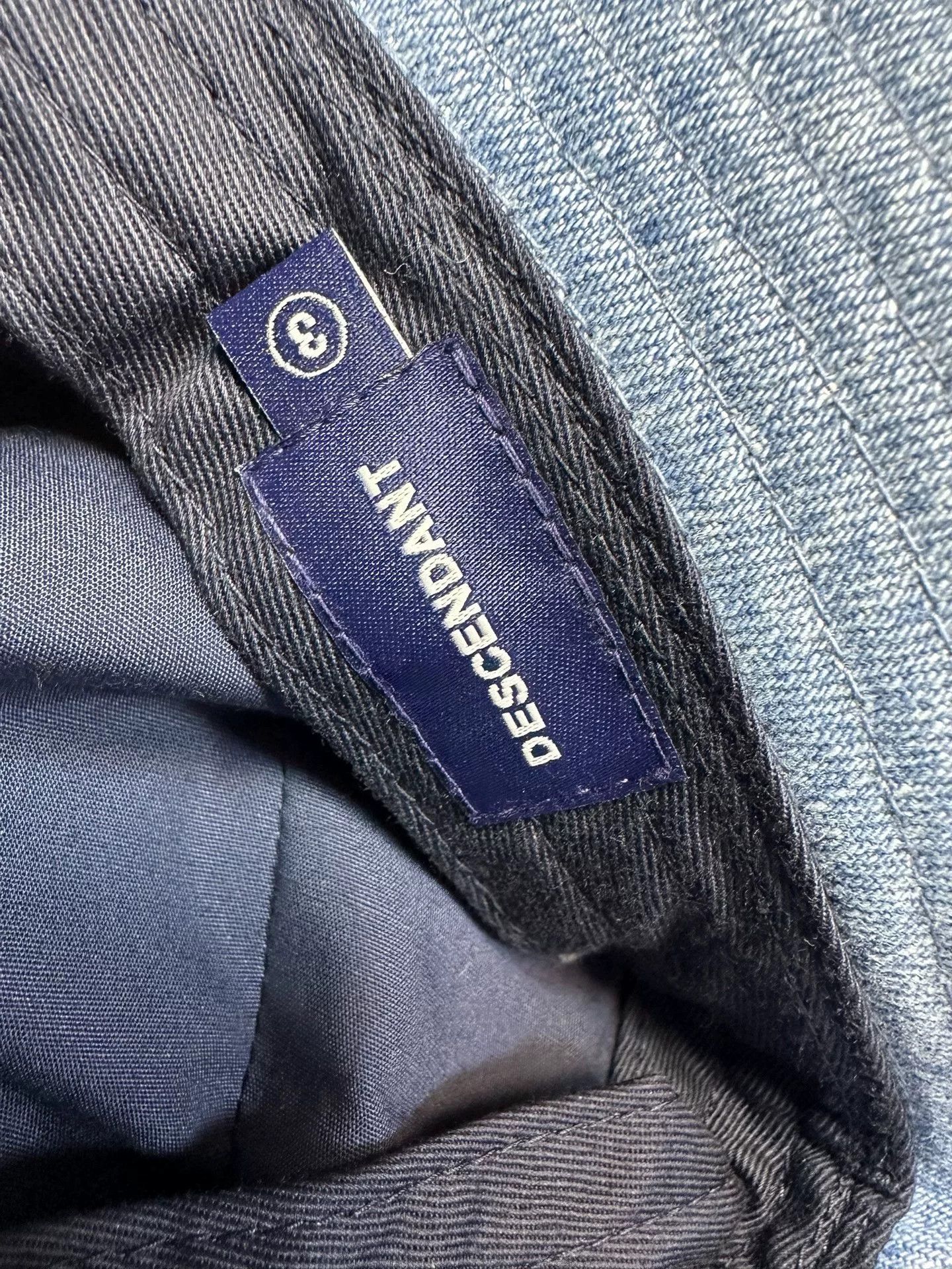 Descendant Descendant DORSAL Washed Denim Bucket Hat Size 3 Size ONE SIZE - 8 Thumbnail