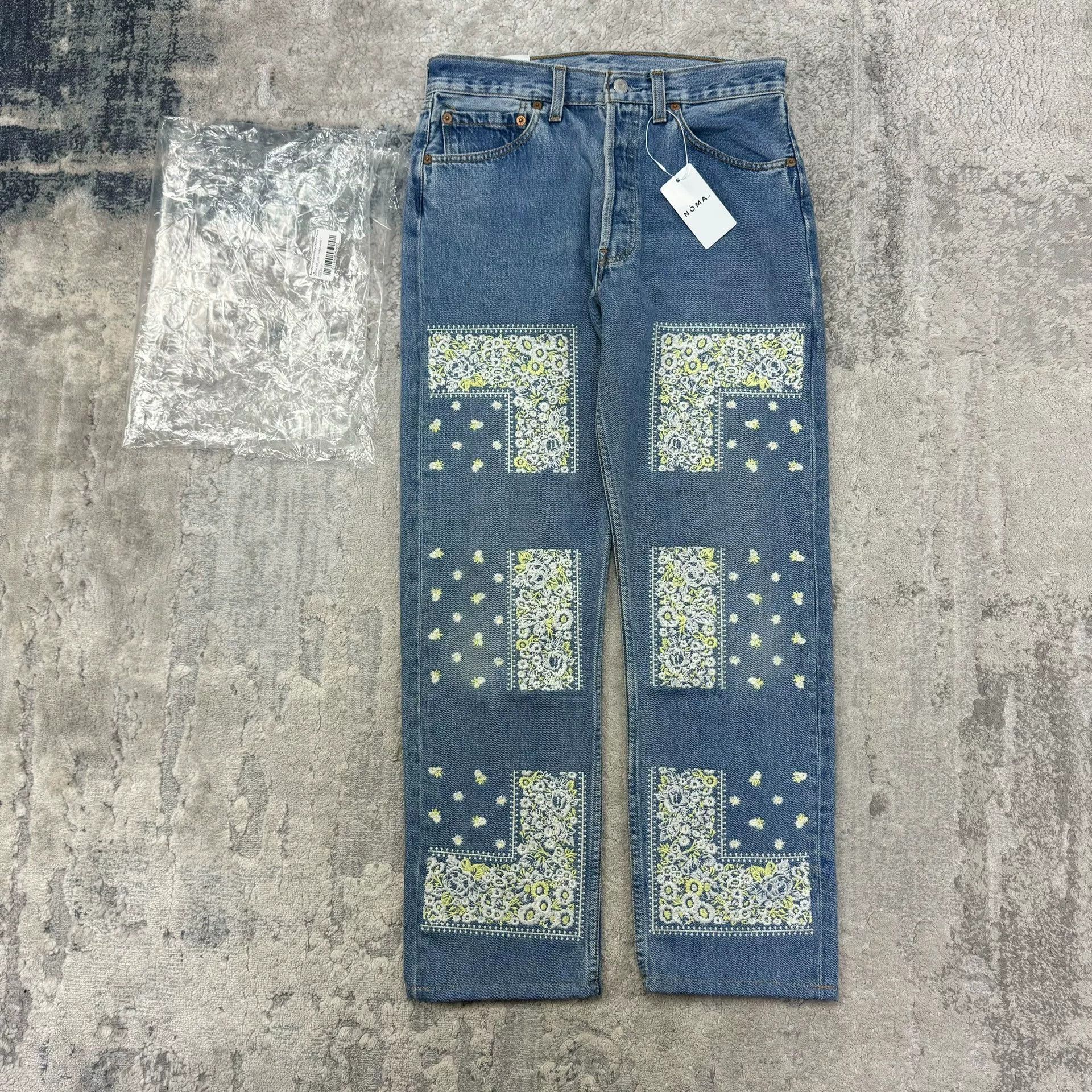 NOMA t.d NOMA t.d. Floral Embroidery Upcycled Denim Jeans Size M Size US 32 / EU 48 - 2 Thumbnail