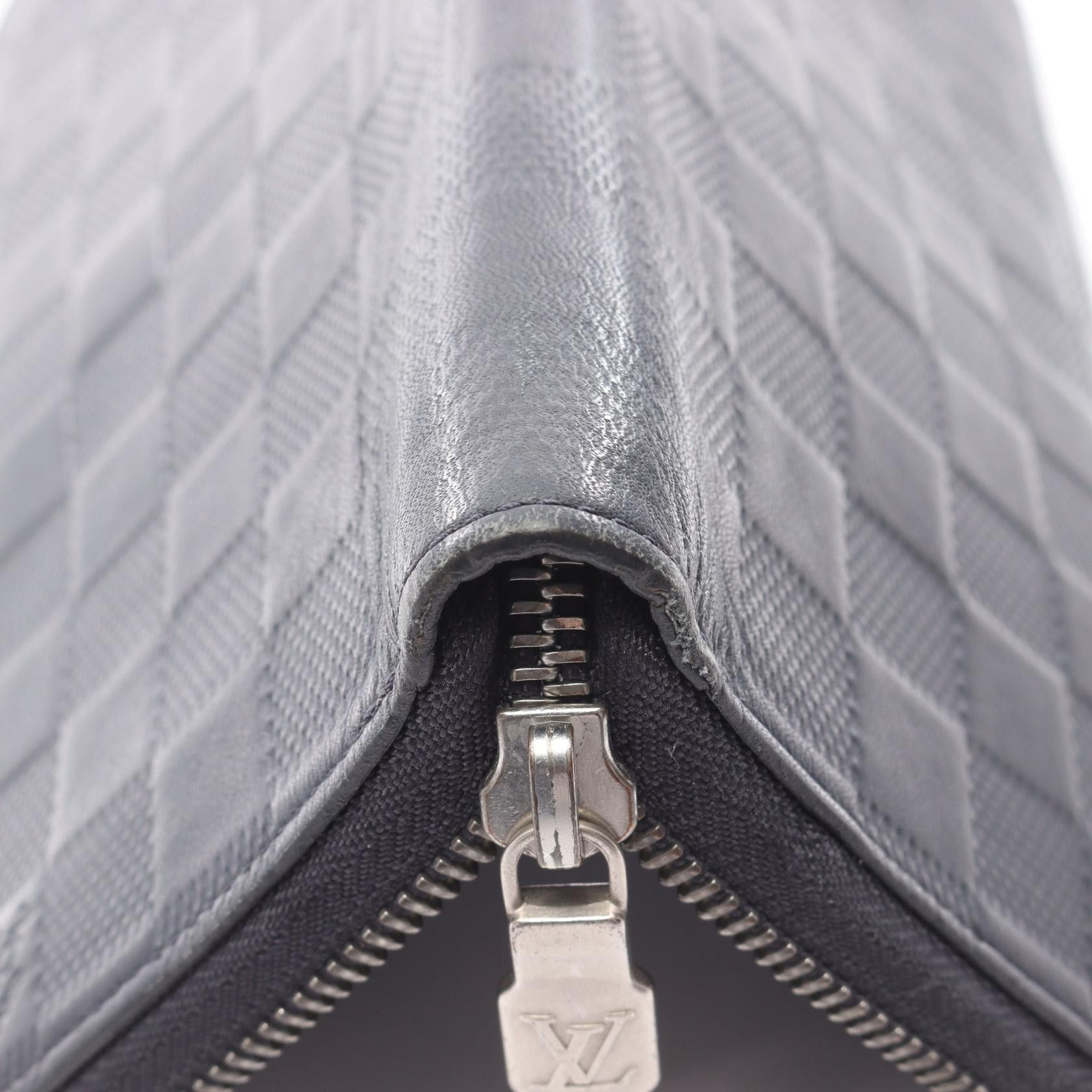 Louis Vuitton Louis Vuitton Louis Vuitton Zippy Wallet Vertical Damier Infini Long Wallet Leather Long Wallet N63549 DUTY FREE for USA Size ONE SIZE - 7 Thumbnail