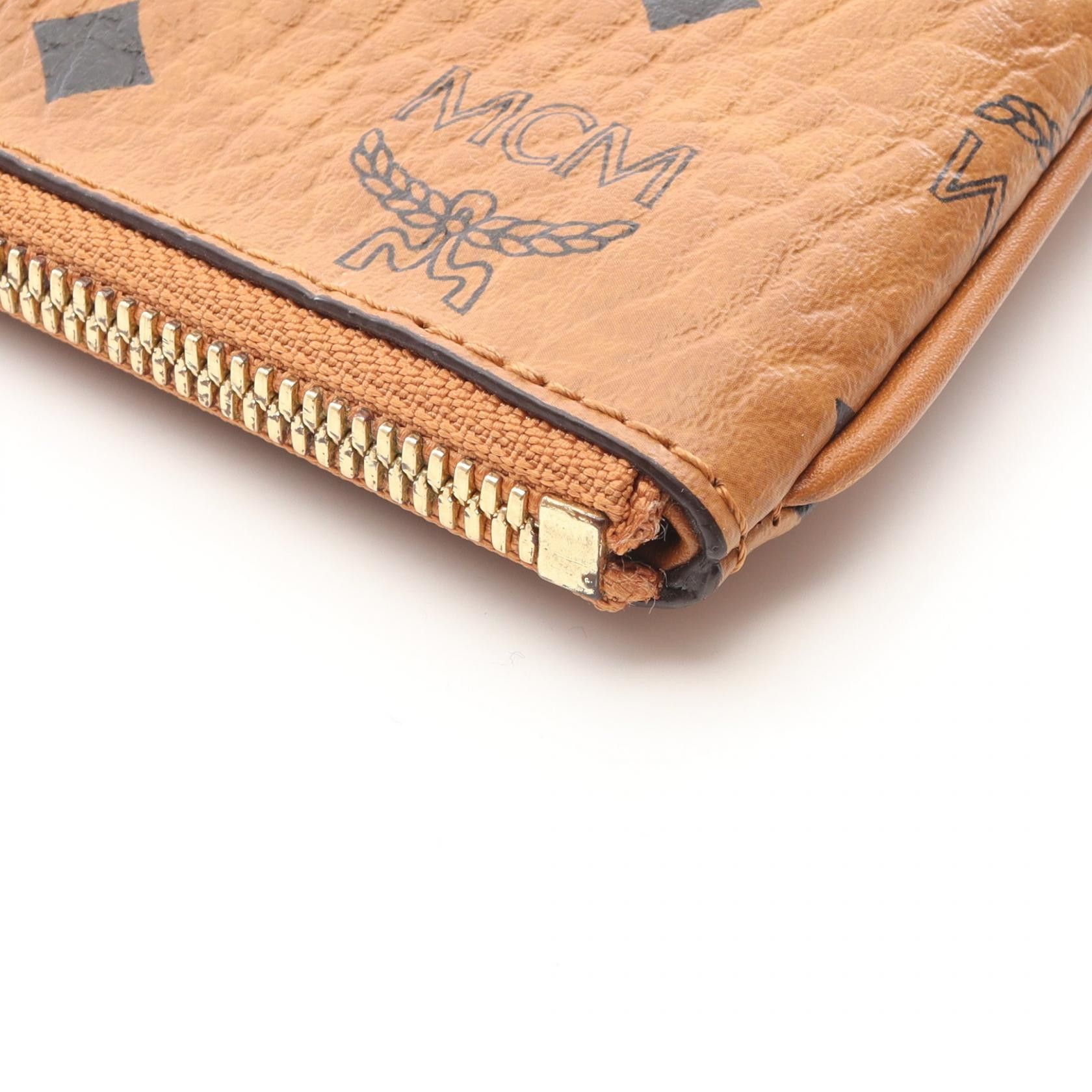 MCM MCM MCM Visetos Clutch Bag Plastic / Synthetic Clutch Bag DUTY FREE for USA Size ONE SIZE - 6 Thumbnail