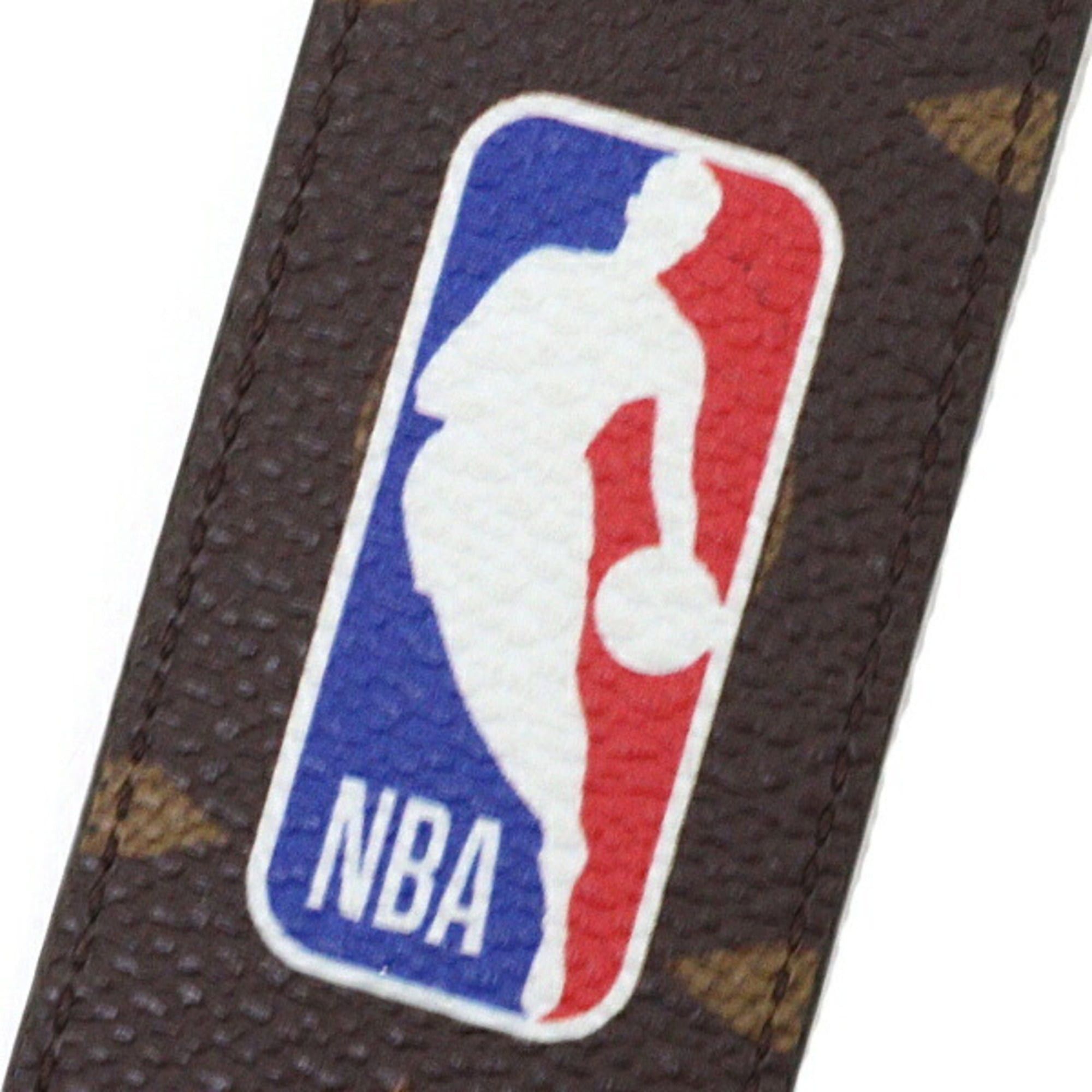 Louis Vuitton Louis Vuitton Porte Clés Monogram Letters Bag Charm/Keychain NBA MP3019 Size ONE SIZE - 6 Thumbnail