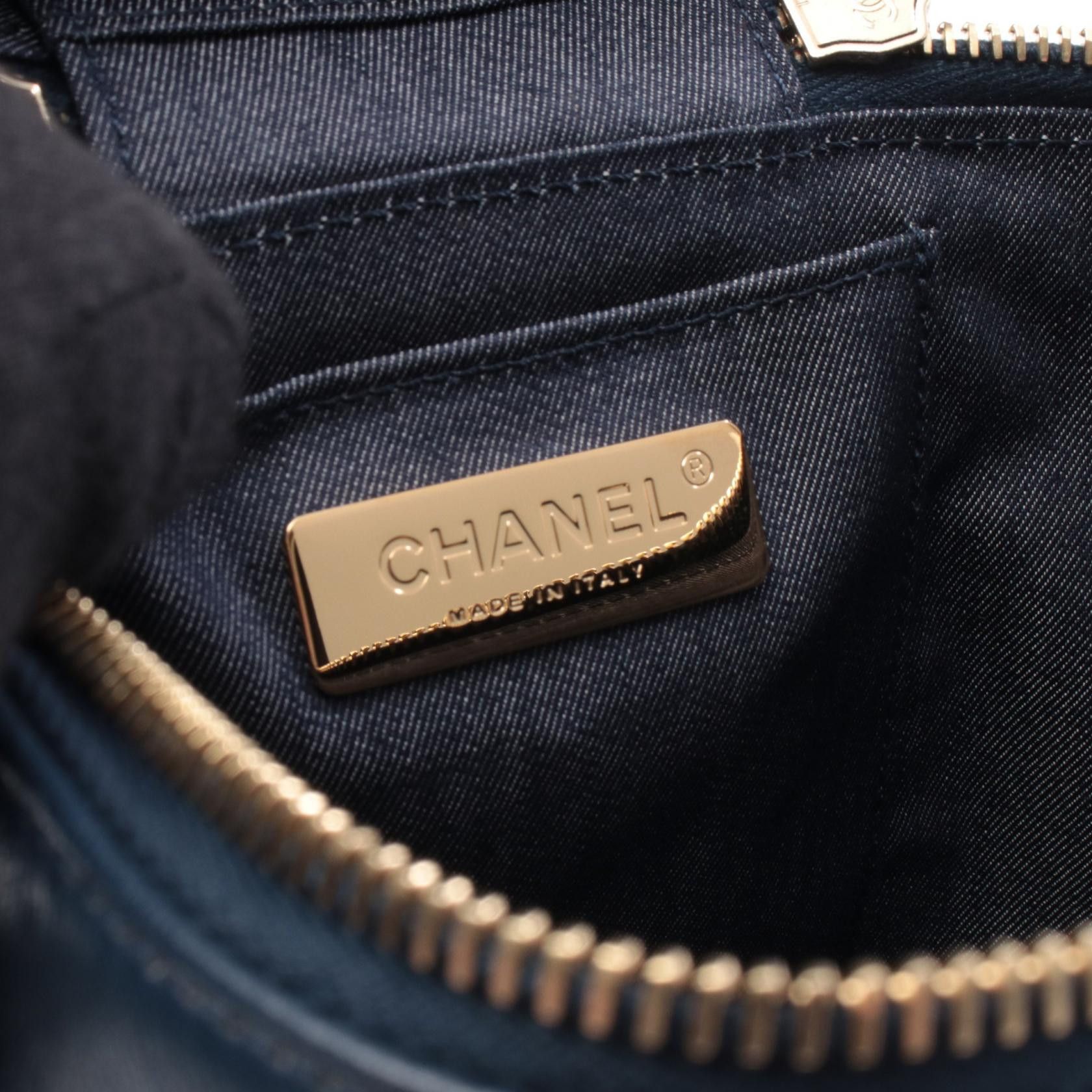 Chanel Chanel Chanel Coco Mark Lambskin Handbag Leather Handbag AS0323 DUTY FREE for USA Size ONE SIZE - 4 Thumbnail