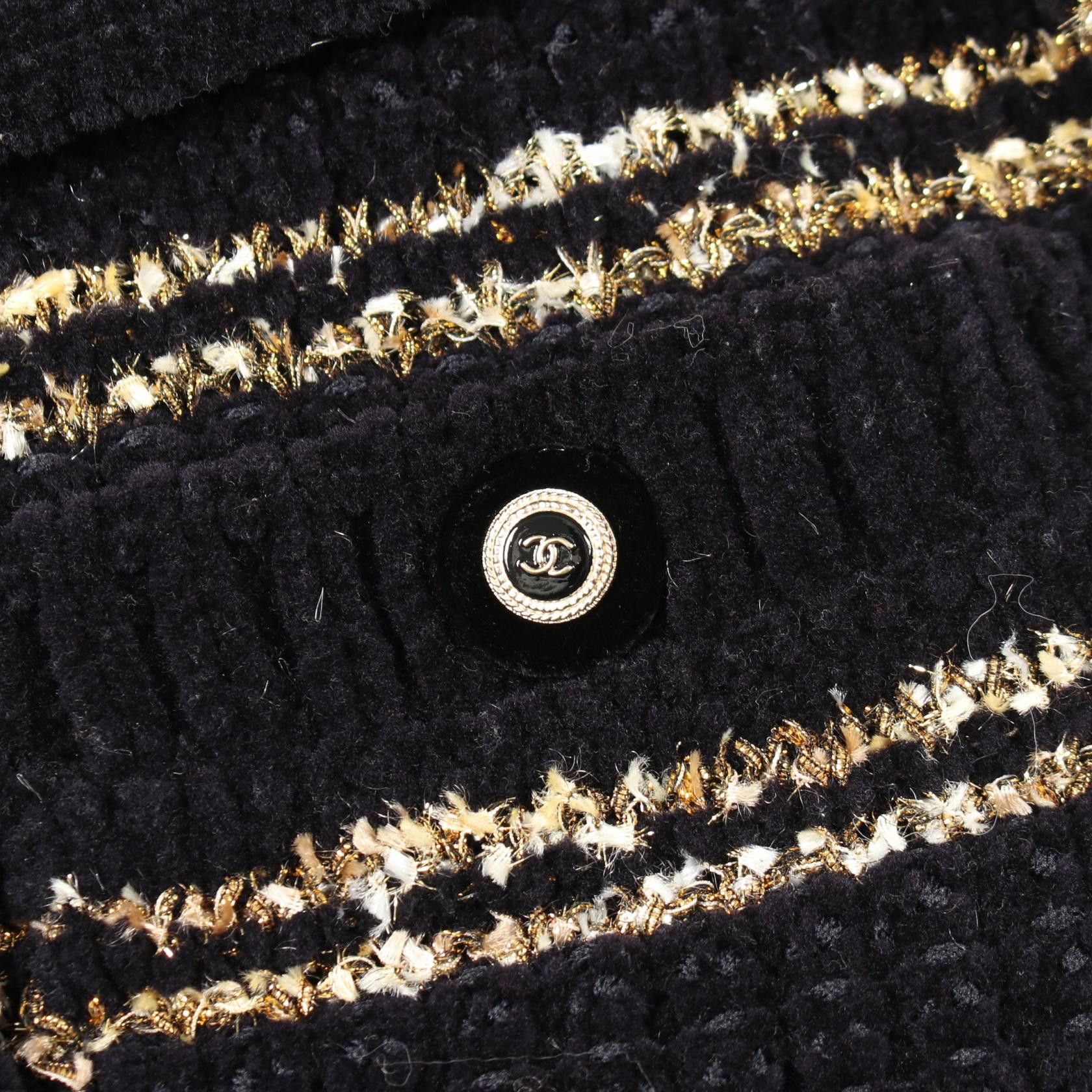 Chanel Chanel CHANEL Coco Mark Button Wool Blend Coat Textile Outerwear P64760K60668 DUTY FREE for USA Size ONE SIZE - 8 Thumbnail
