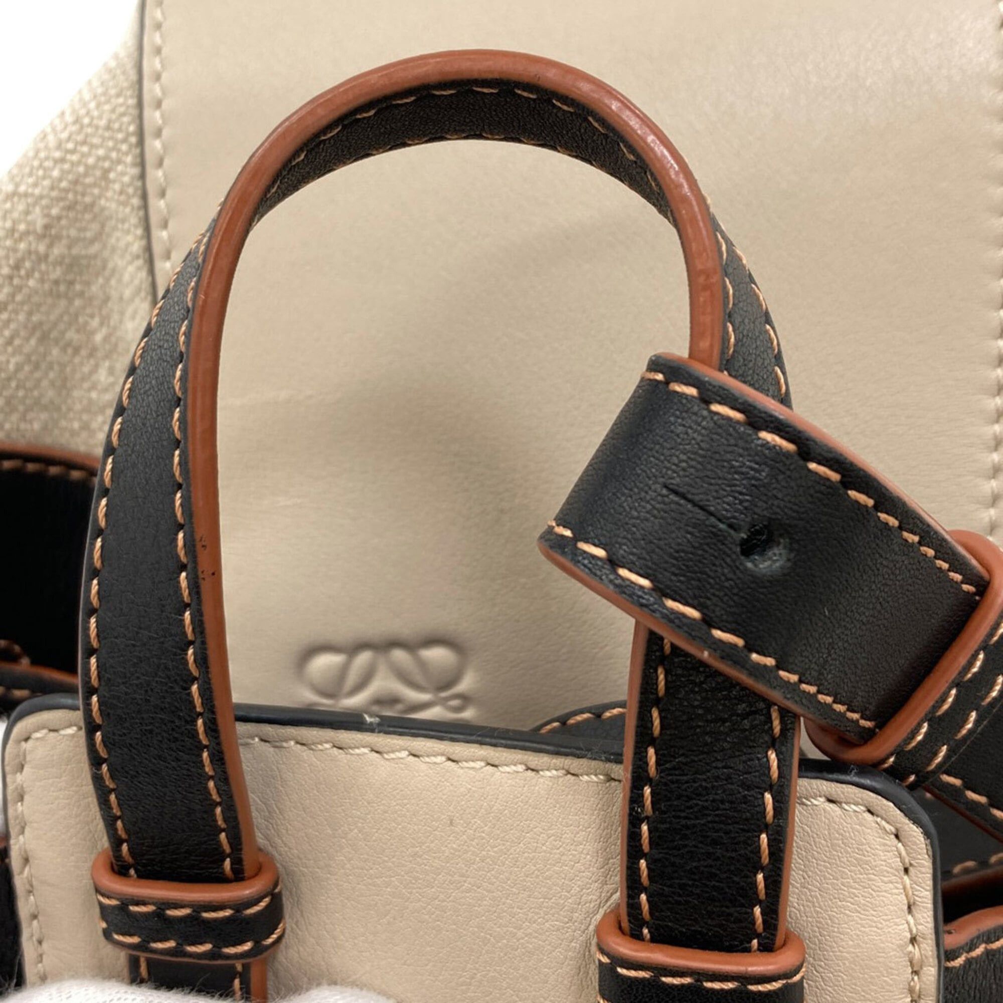 Loewe Loewe Hammock Mini 2-Way Handbag, Calfskin, Women's Size ONE SIZE - 16 Thumbnail