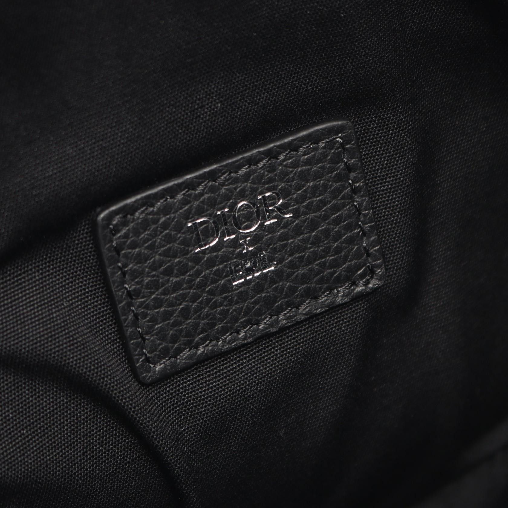 Dior Dior Dior Christian Dior × ERL Leather Waist Bag Leather Belt Bag DUTY FREE for USA Size ONE SIZE - 4 Thumbnail