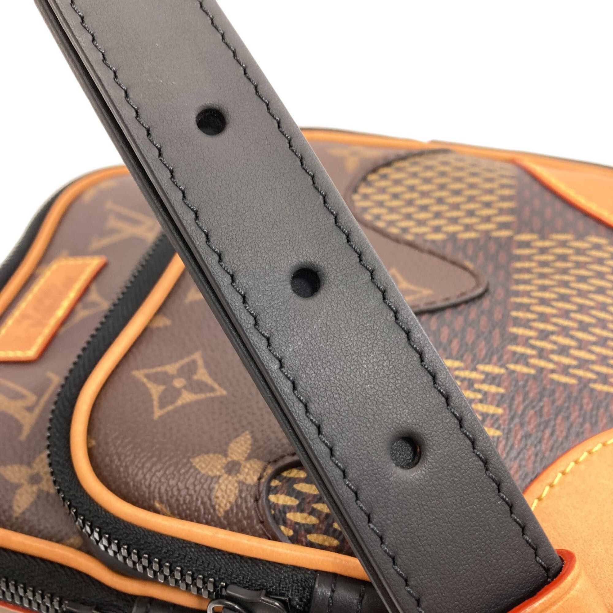Louis Vuitton Louis Vuitton N40379 Amazon Sling Bag NIGO Collaboration Body Monogram Canvas/Damier Giant Women's LOUIS VUITTON Size ONE SIZE - 15 Thumbnail