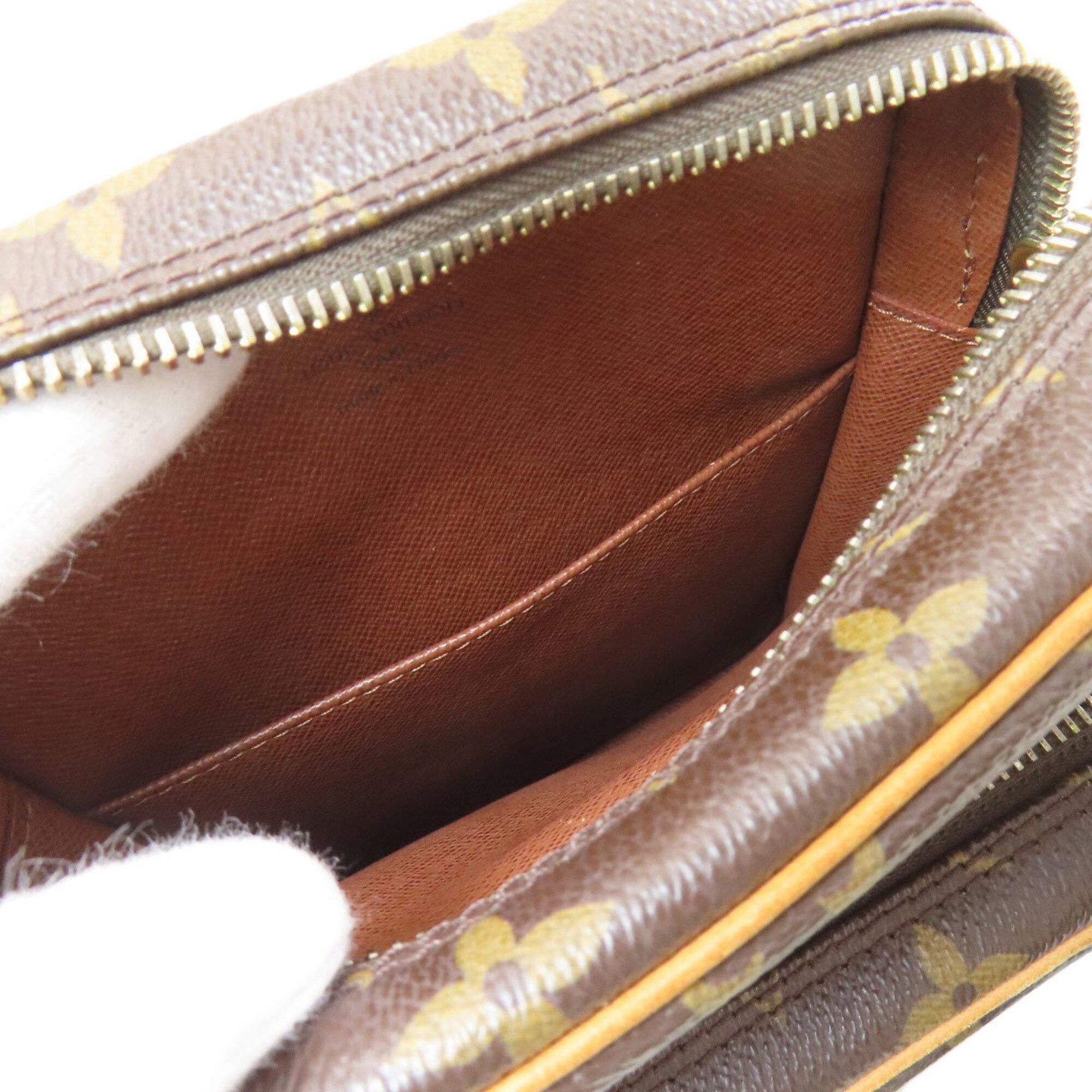 Louis Vuitton Louis Vuitton M45236 Amazon Shoulder Bag, Monogram Canvas, Women's LOUIS VUITTON Size ONE SIZE - 5 Thumbnail