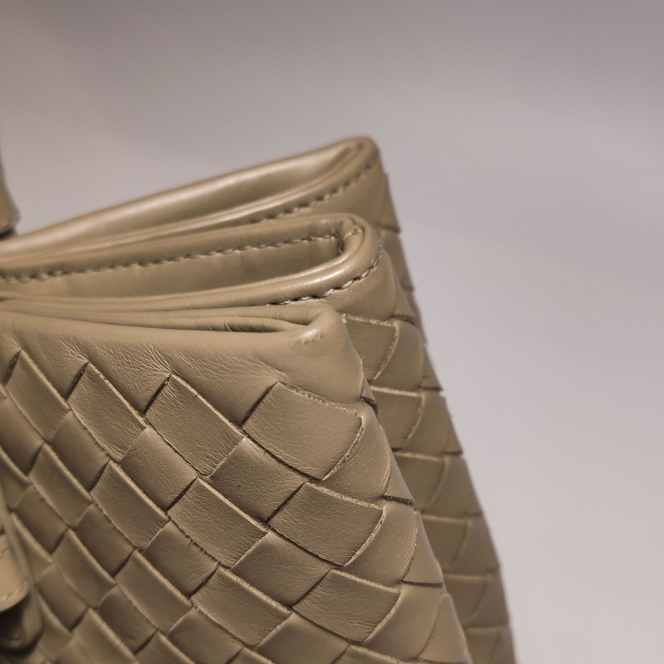 Bottega Veneta Bottega Veneta Women os Tote Bags Size ONE SIZE - 12 Thumbnail
