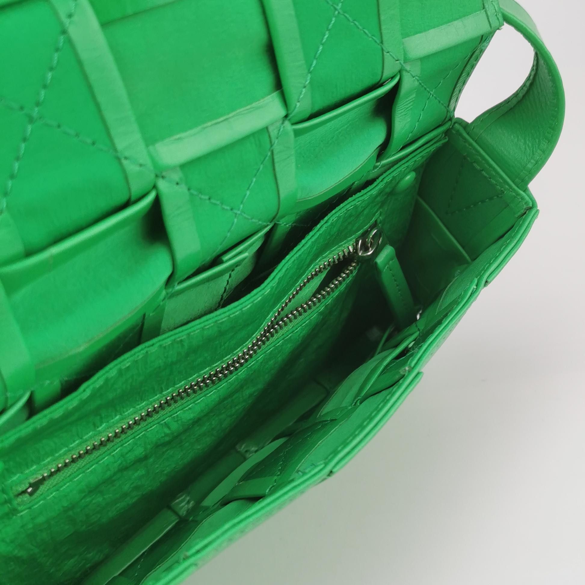 Bottega Veneta Bottega Veneta Women os Shoulder Bags Size ONE SIZE - 7 Thumbnail