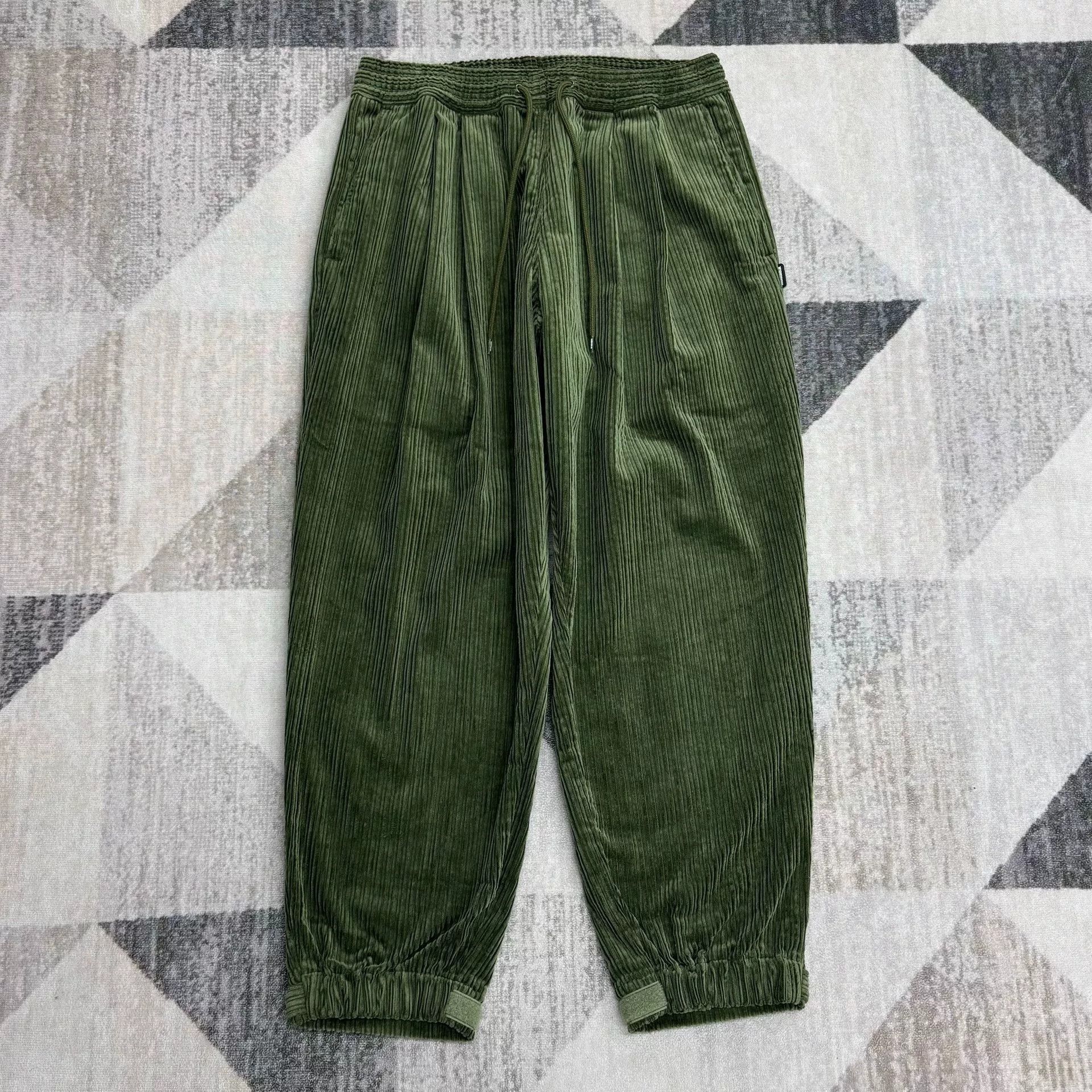 Neighborhood Neighborhood Corduroy Baggy Pants Green Size S Size US 30 / EU 46 - 2 Thumbnail