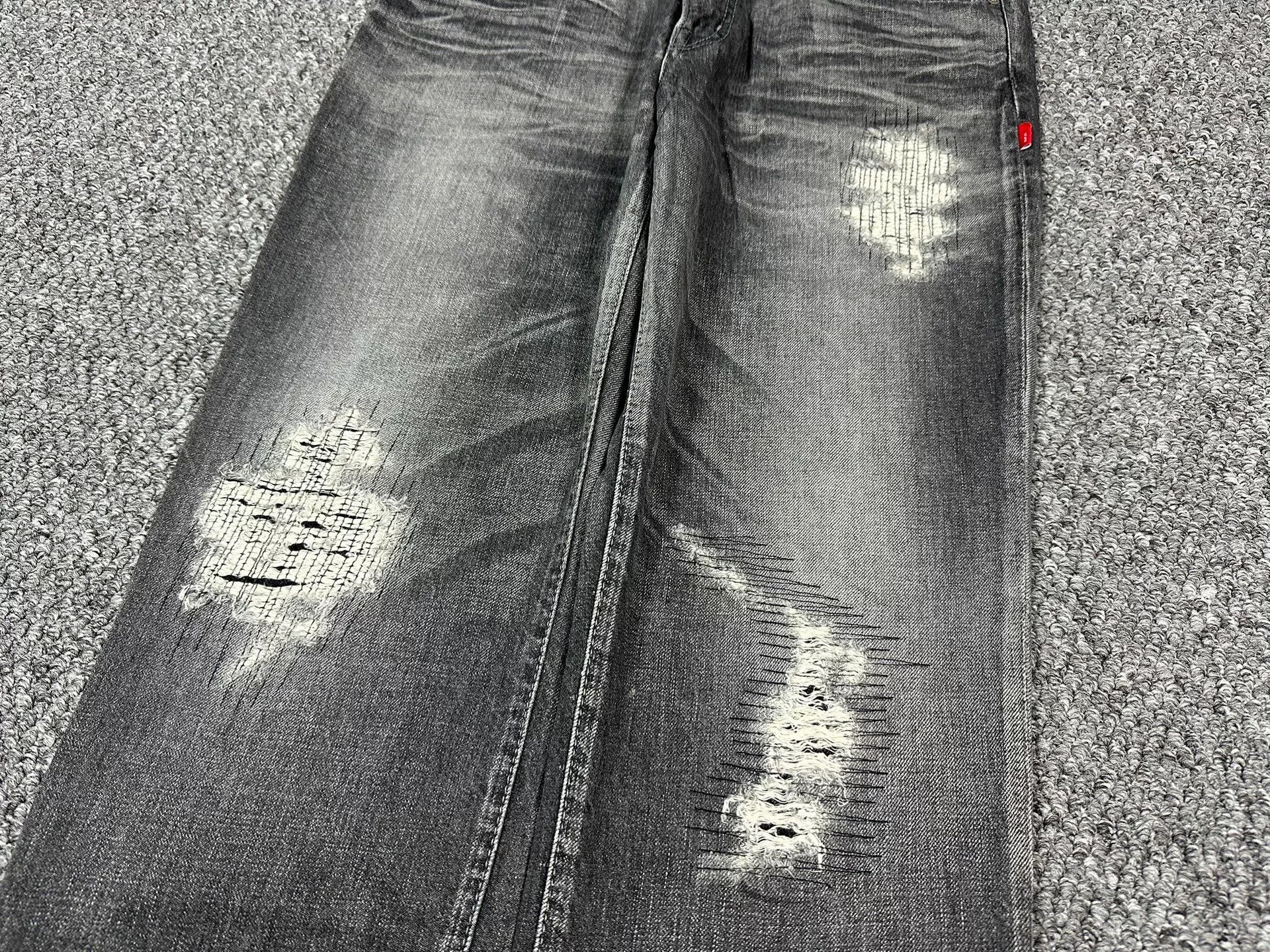 Wtaps WTAPS Blues Skinny Trash Distressed Jeans Size 32 Size US 32 / EU 48 - 4 Thumbnail