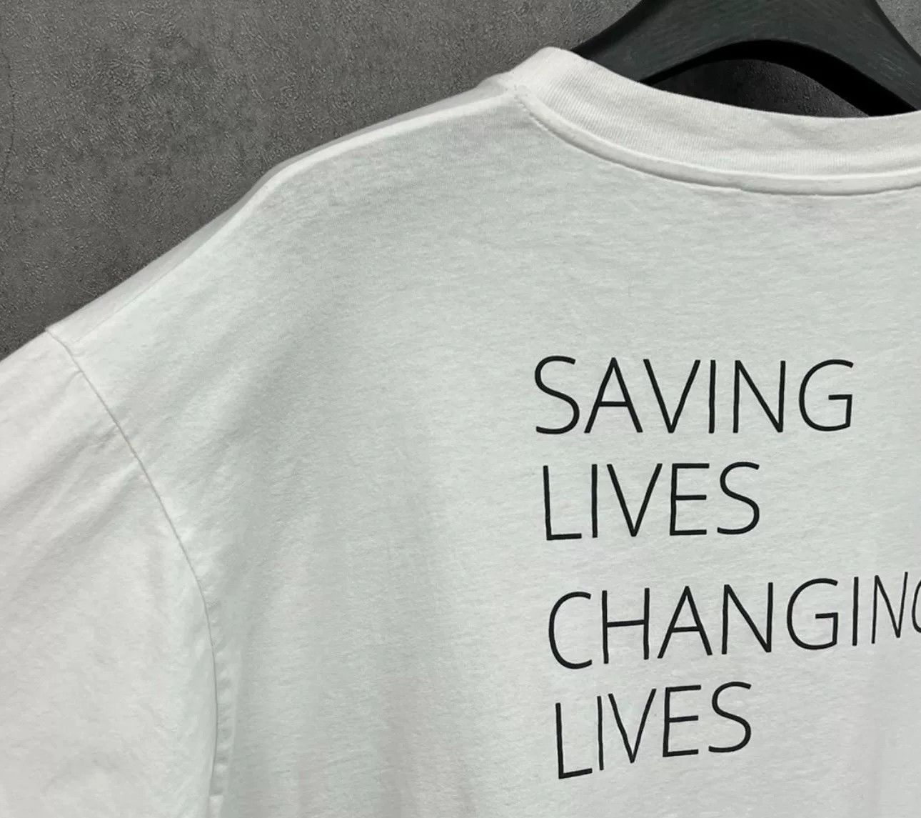 Balenciaga Balenciaga WFP Logo T-Shirt Size M Size US M / EU 48-50 / 2 - 6 Thumbnail