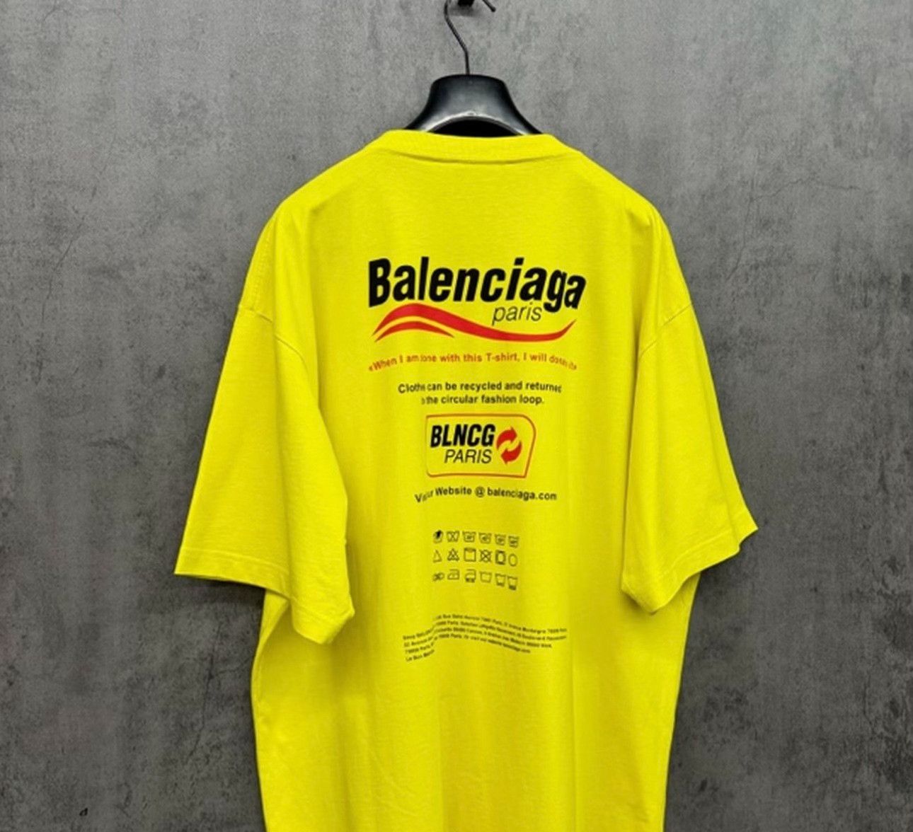 Balenciaga Balenciaga Wave Logo T-Shirt Yellow Size XXS Size US XXS / EU 40 - 3 Thumbnail