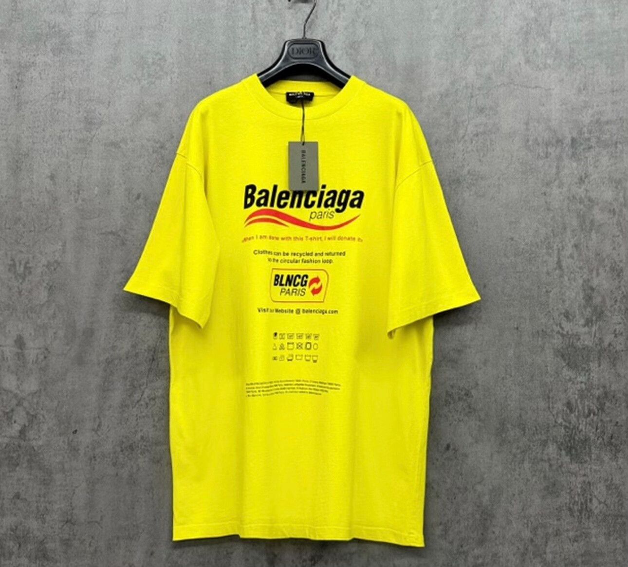 Balenciaga Balenciaga Wave Logo T-Shirt Yellow Size XXS Size US XXS / EU 40 - 2 Thumbnail