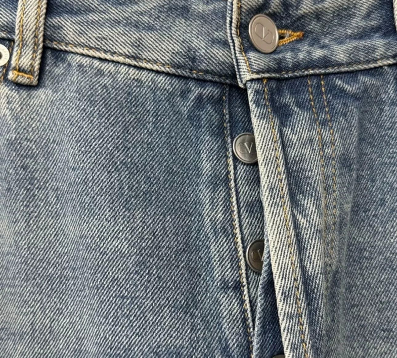 Valentino Valentino Washed Denim Jeans Size 32 Size US 32 / EU 48 - 4 Thumbnail