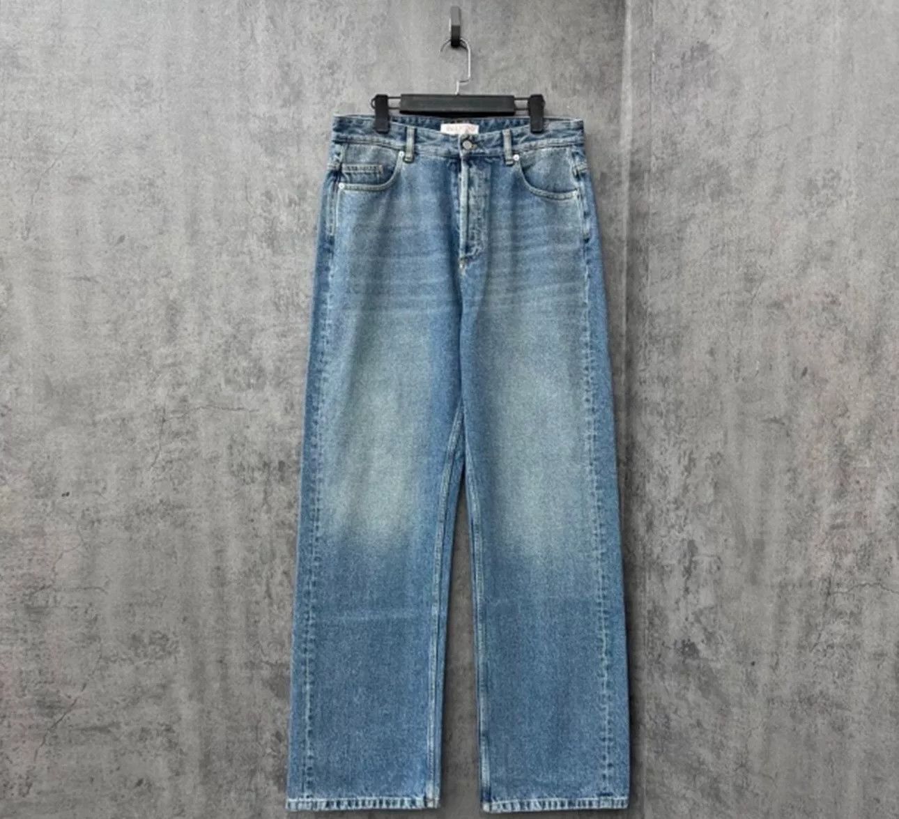 Valentino Valentino Washed Denim Jeans Size 32 Size US 32 / EU 48 - 2 Thumbnail