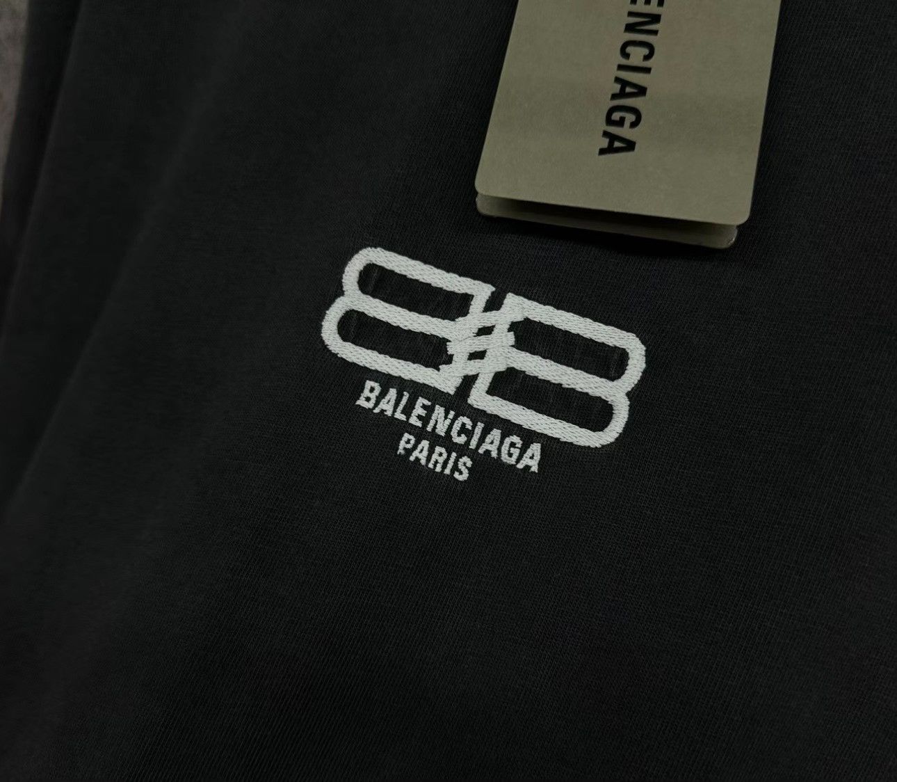 Balenciaga Balenciaga Embroidered Logo T-Shirt Size M Size US M / EU 48-50 / 2 - 4 Thumbnail