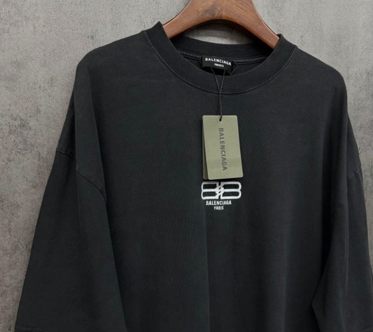 Balenciaga Balenciaga Embroidered Logo T-Shirt Size M Size US M / EU 48-50 / 2 - 3 Thumbnail