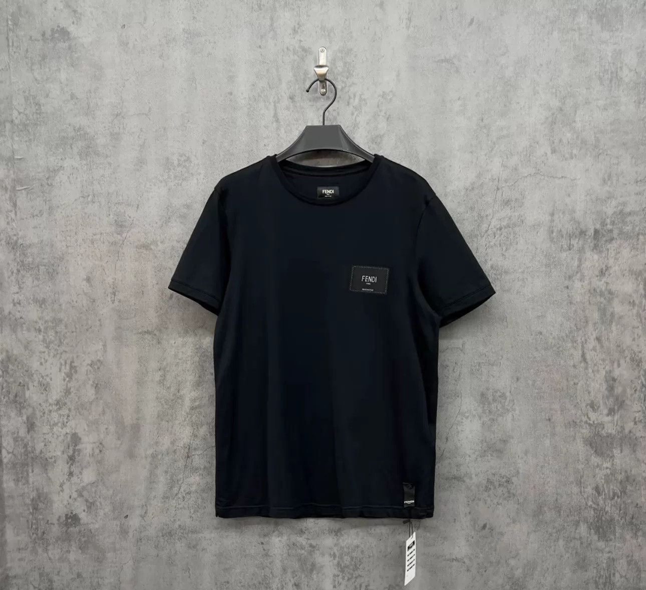 Fendi Fendi Embroidered Logo T-Shirt Size S Size US S / EU 44-46 / 1 - 2 Thumbnail