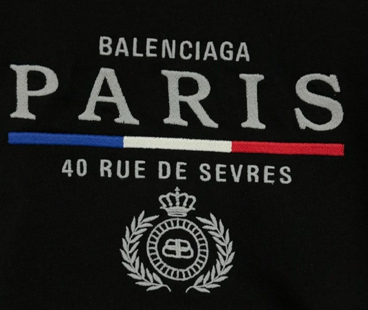 Balenciaga Balenciaga Paris Embroidery T-Shirt Size L Size US L / EU 52-54 / 3 - 3 Thumbnail