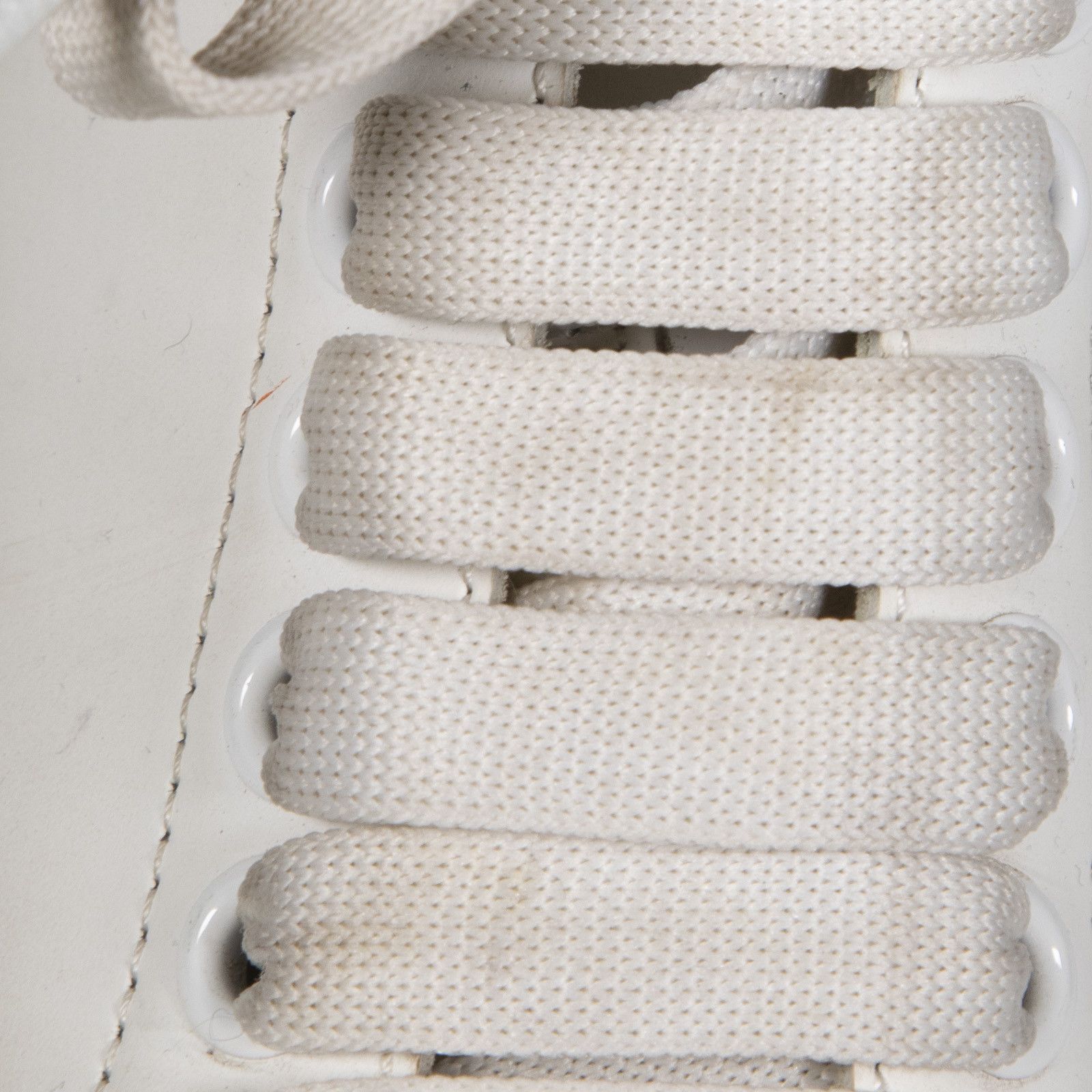 Alexander McQueen White Oversized Leather Trainers Size US 6 / IT 36 - 5 Thumbnail