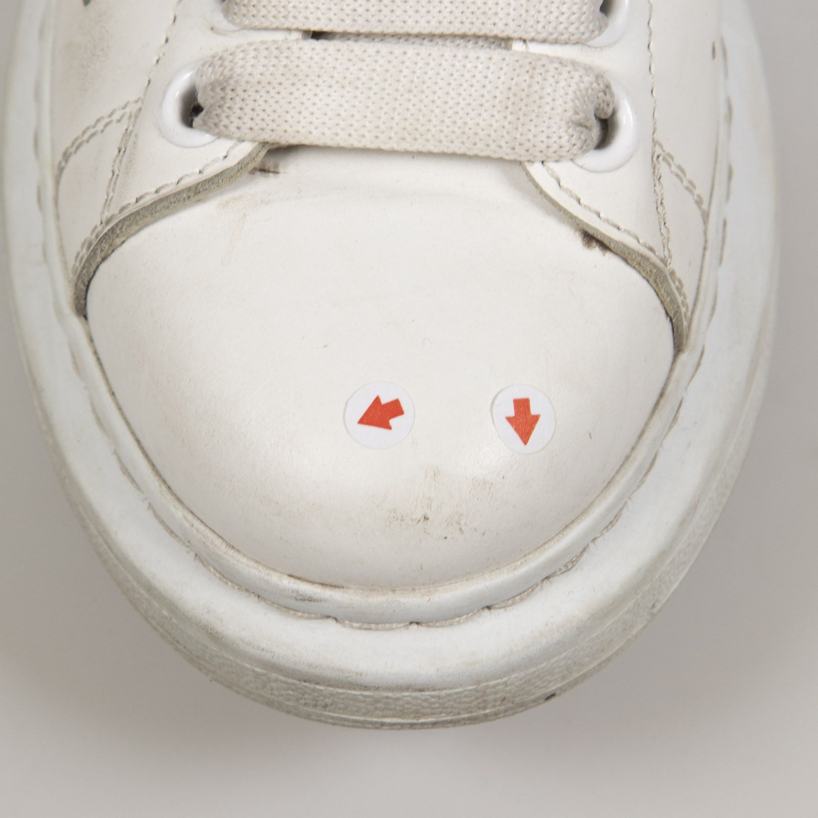 Alexander McQueen White Oversized Leather Trainers Size US 6 / IT 36 - 16 Thumbnail