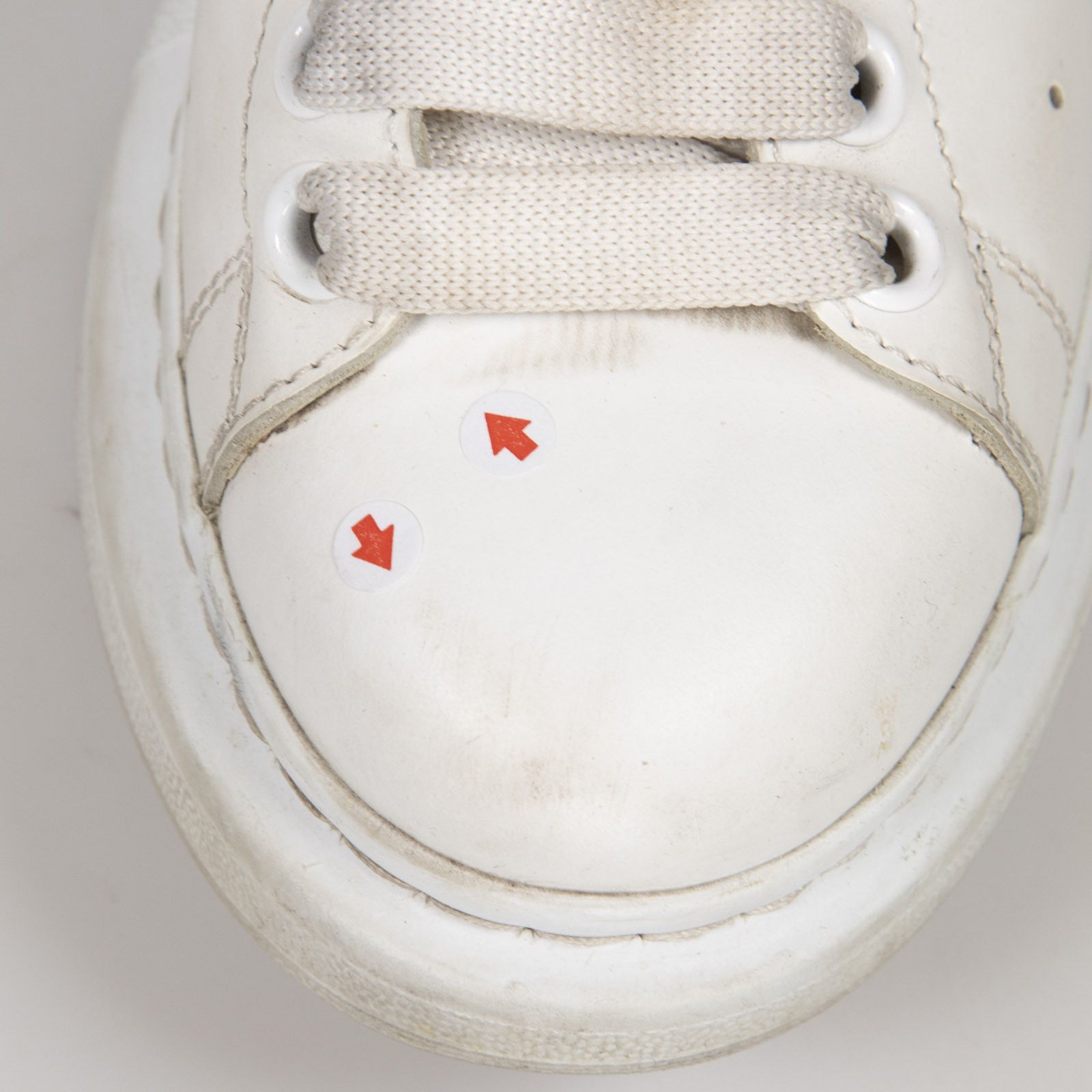 Alexander McQueen White Oversized Leather Trainers Size US 6 / IT 36 - 7 Thumbnail