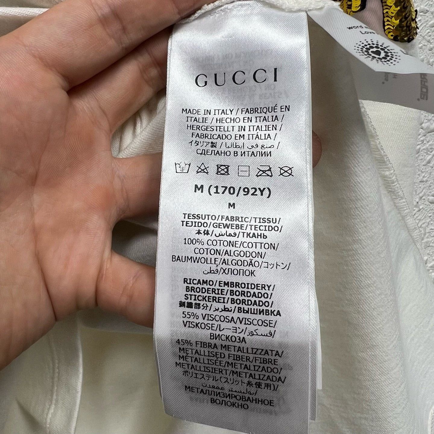 Gucci Gucci Sequin Heart T-Shirt Size M Size US M / EU 48-50 / 2 - 6 Thumbnail