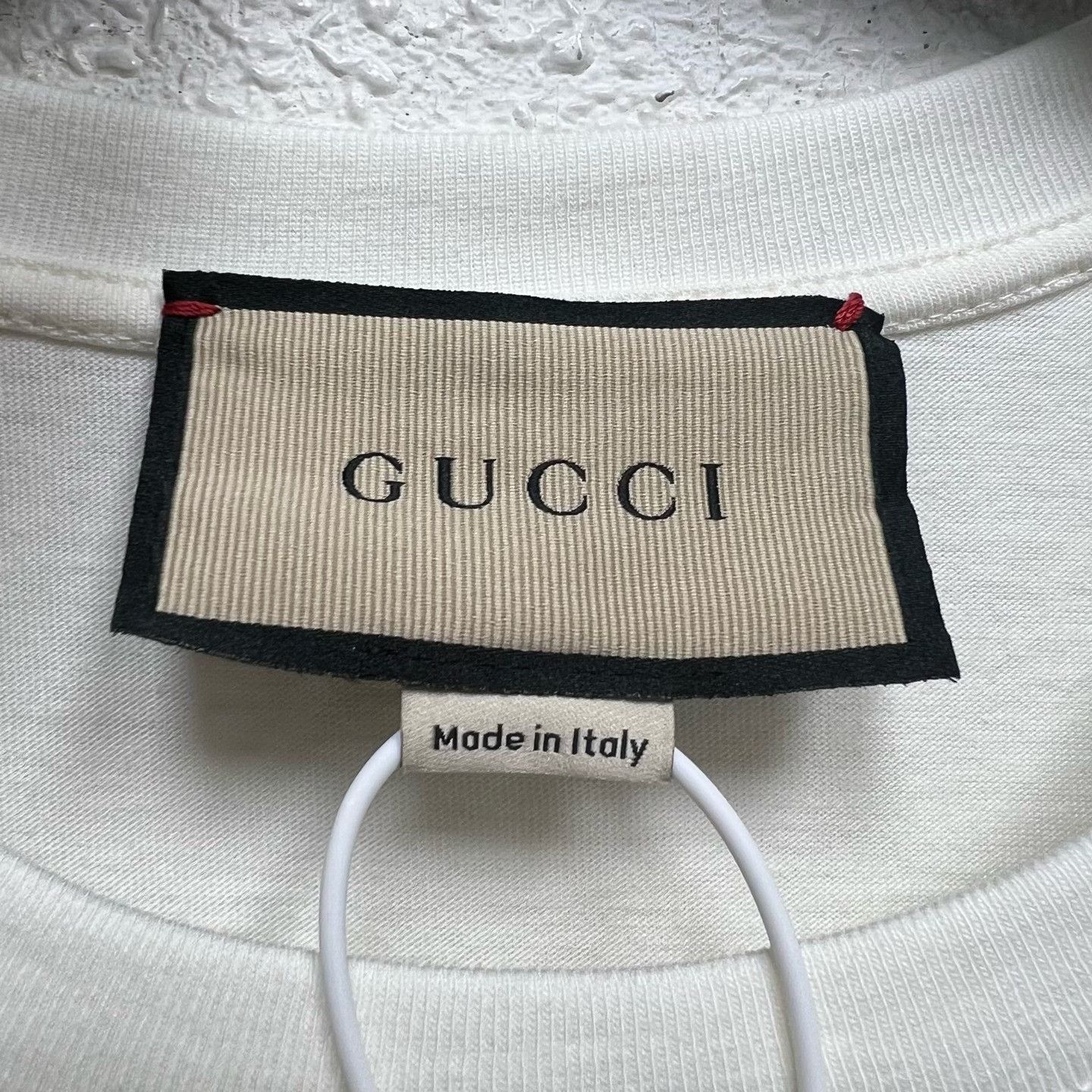 Gucci Gucci Sequin Heart T-Shirt Size M Size US M / EU 48-50 / 2 - 4 Thumbnail