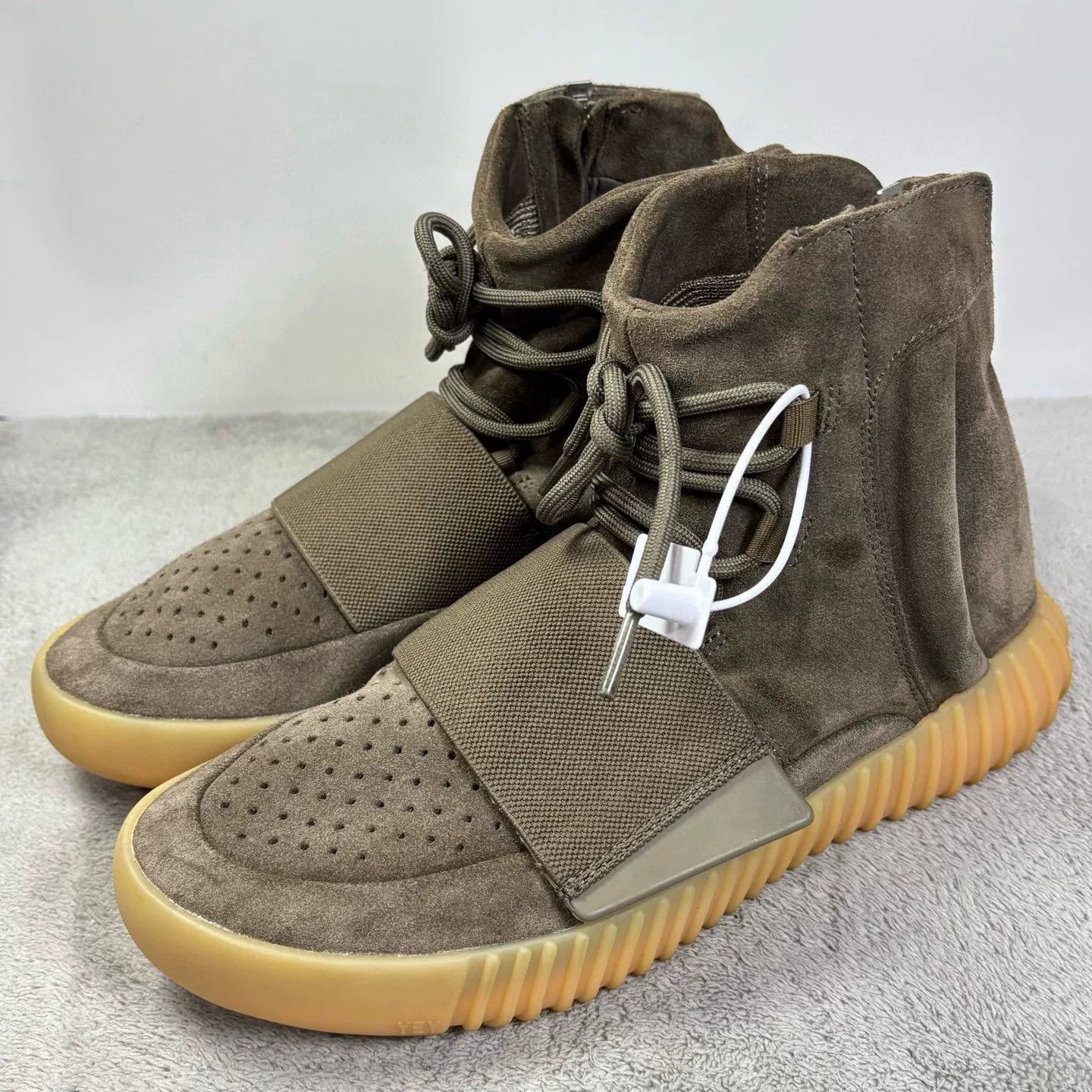 Adidas Adidas Yeezy Boost 750 Chocolate Hi-Top Sneakers US 8.5 Size US 8.5 / EU 41-42 - 2 Thumbnail