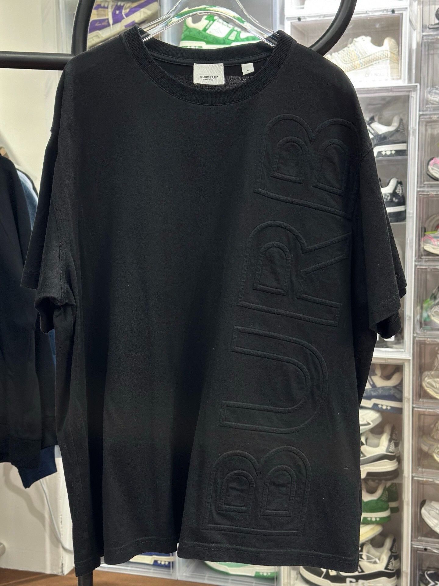 Burberry Burberry Embossed Logo T-Shirt Size M Size US M / EU 48-50 / 2 - 2 Thumbnail