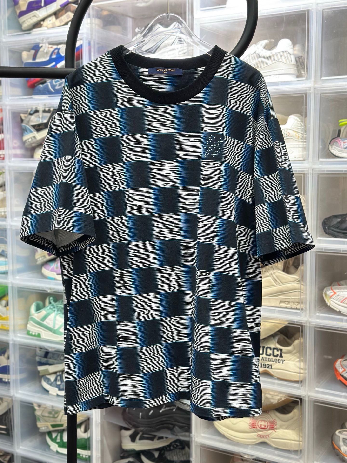 Louis Vuitton Louis Vuitton Graphic Checkered Short Sleeve T-Shirt Size XX Size US XXL / EU 58 / 5 - 2 Thumbnail
