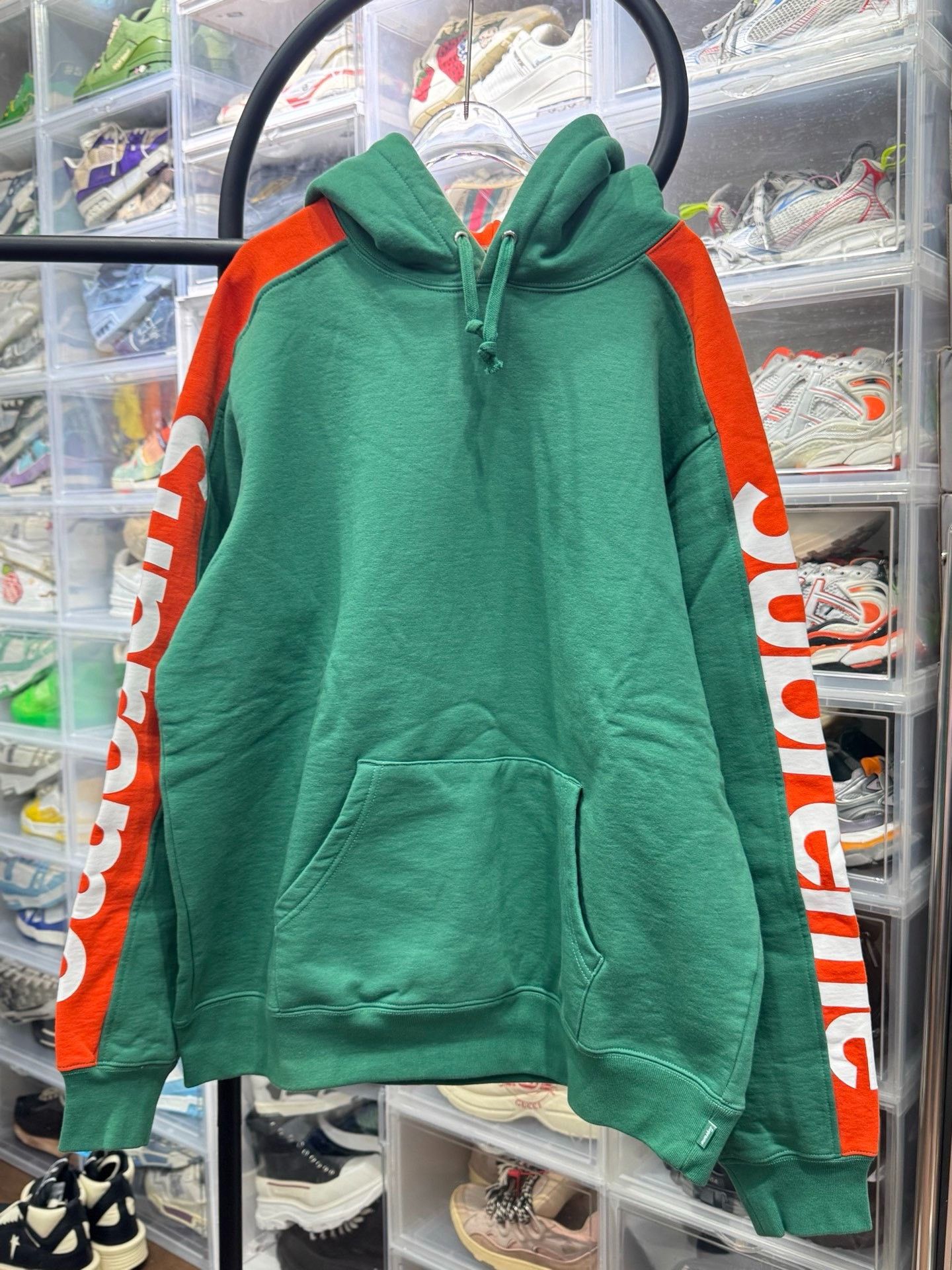 Supreme Supreme Logo Sleeve Hoodie Size L Size US L / EU 52-54 / 3 - 2 Thumbnail