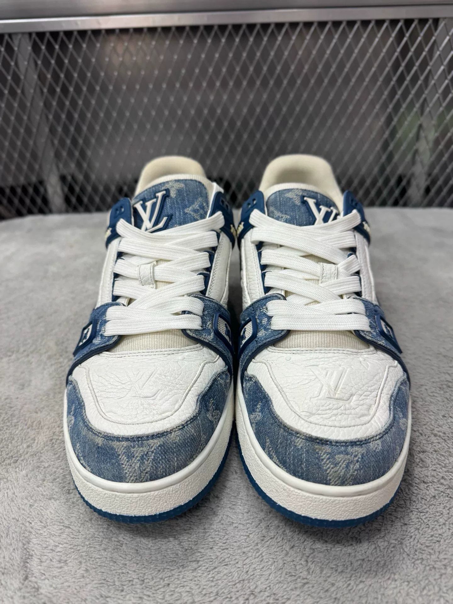 Louis Vuitton Louis Vuitton Denim Trainer Sneakers Size 8 Size US 8 / EU 41 - 3 Thumbnail
