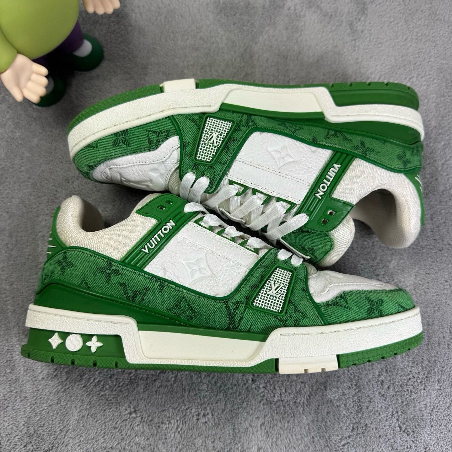 Louis Vuitton Louis Vuitton Green Monogram Trainer Sneakers US 7 Size US 7 / EU 40 - 5 Thumbnail