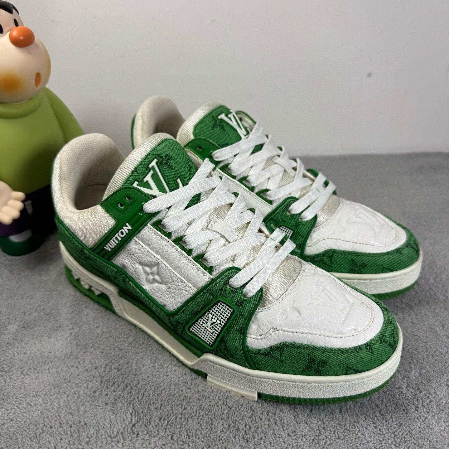 Louis Vuitton Louis Vuitton Green Monogram Trainer Sneakers US 7 Size US 7 / EU 40 - 4 Thumbnail