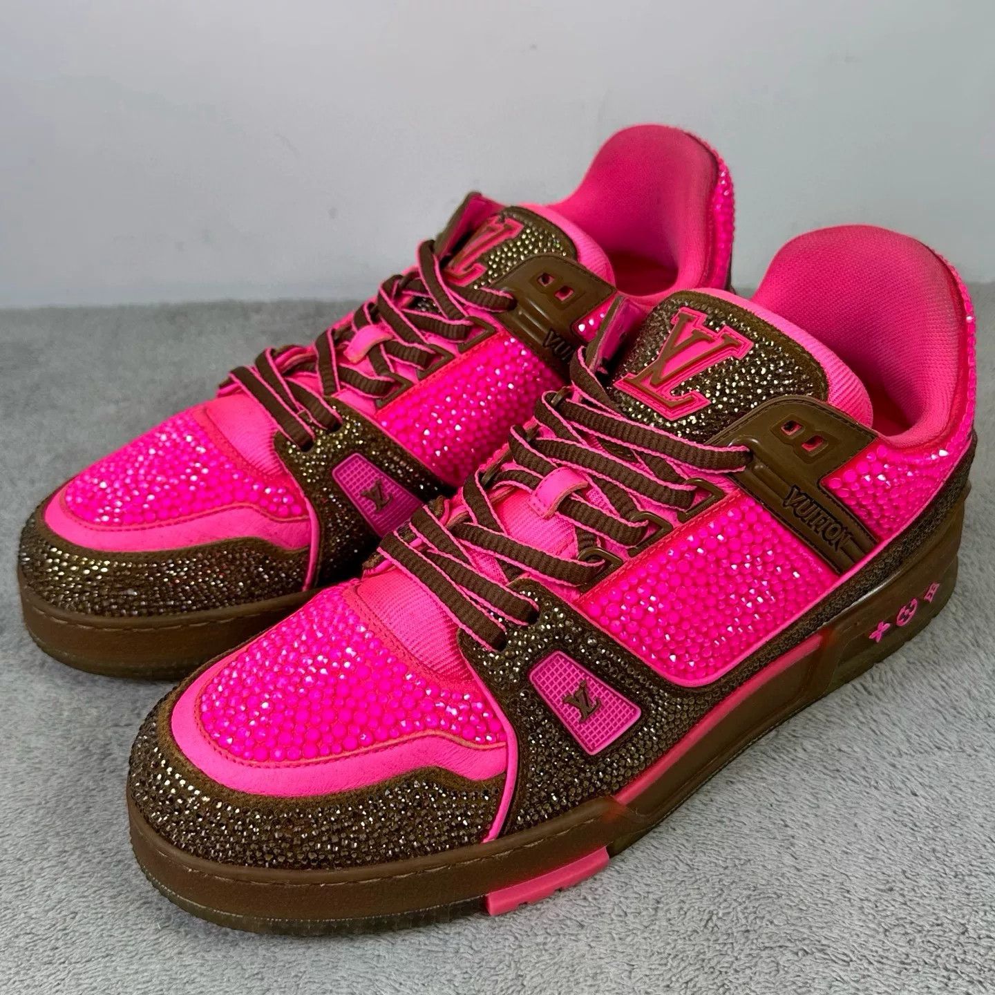 Louis Vuitton Louis Vuitton Rhinestone Trainer Sneakers Size 10 Size US 10 / EU 43 - 2 Thumbnail